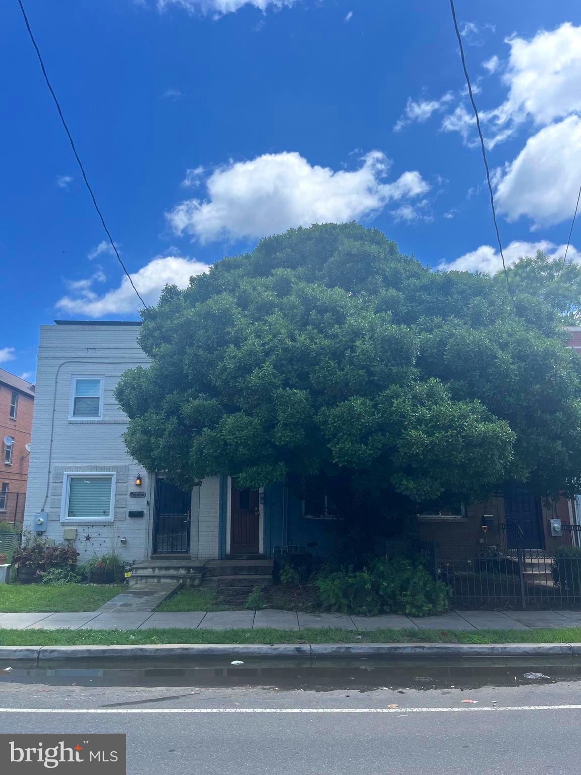 1526 2ND STREET SW