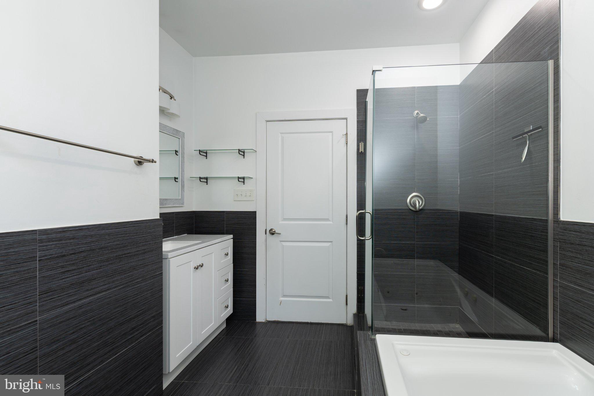 FRANCISVILLE - Residential