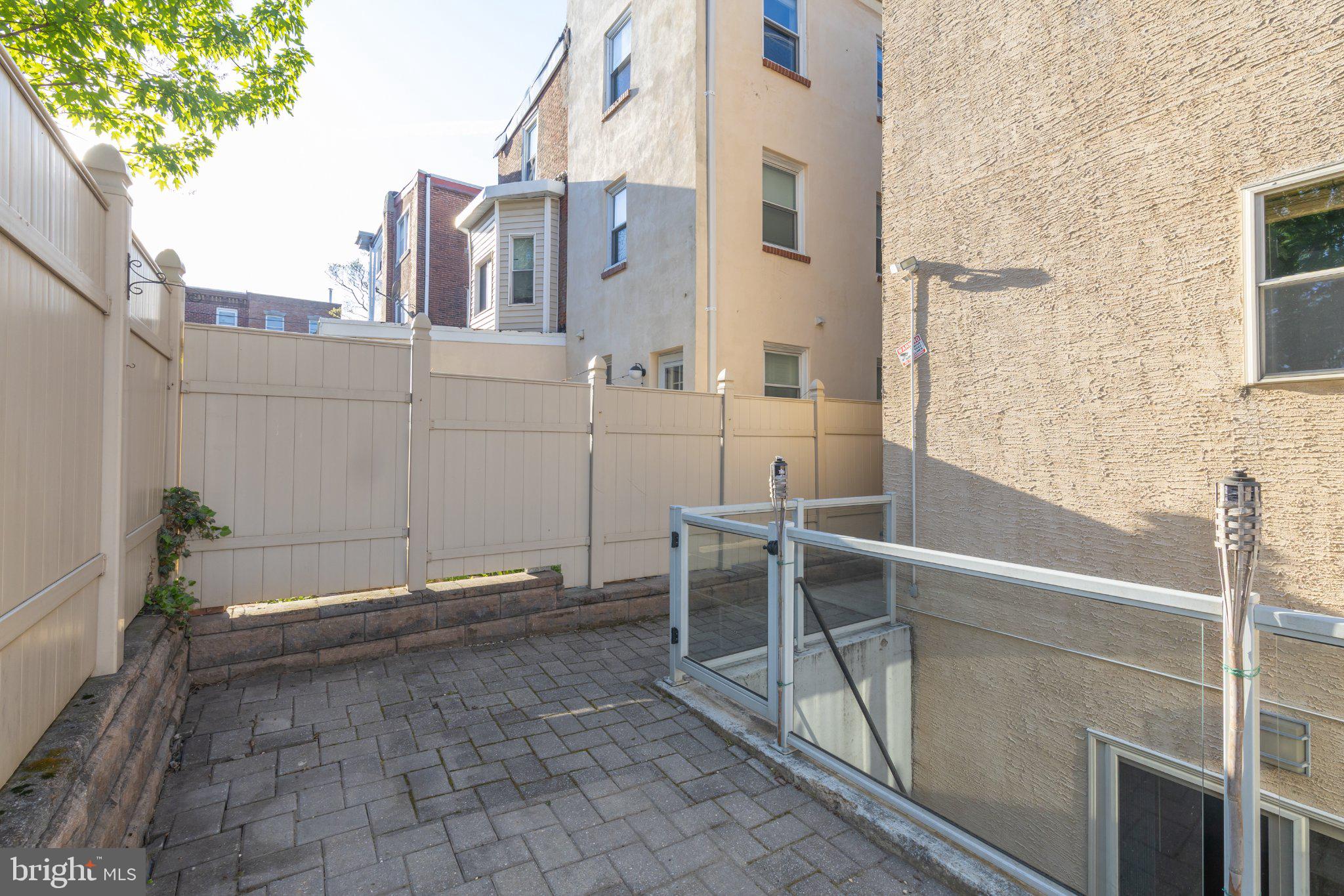 FRANCISVILLE - Residential