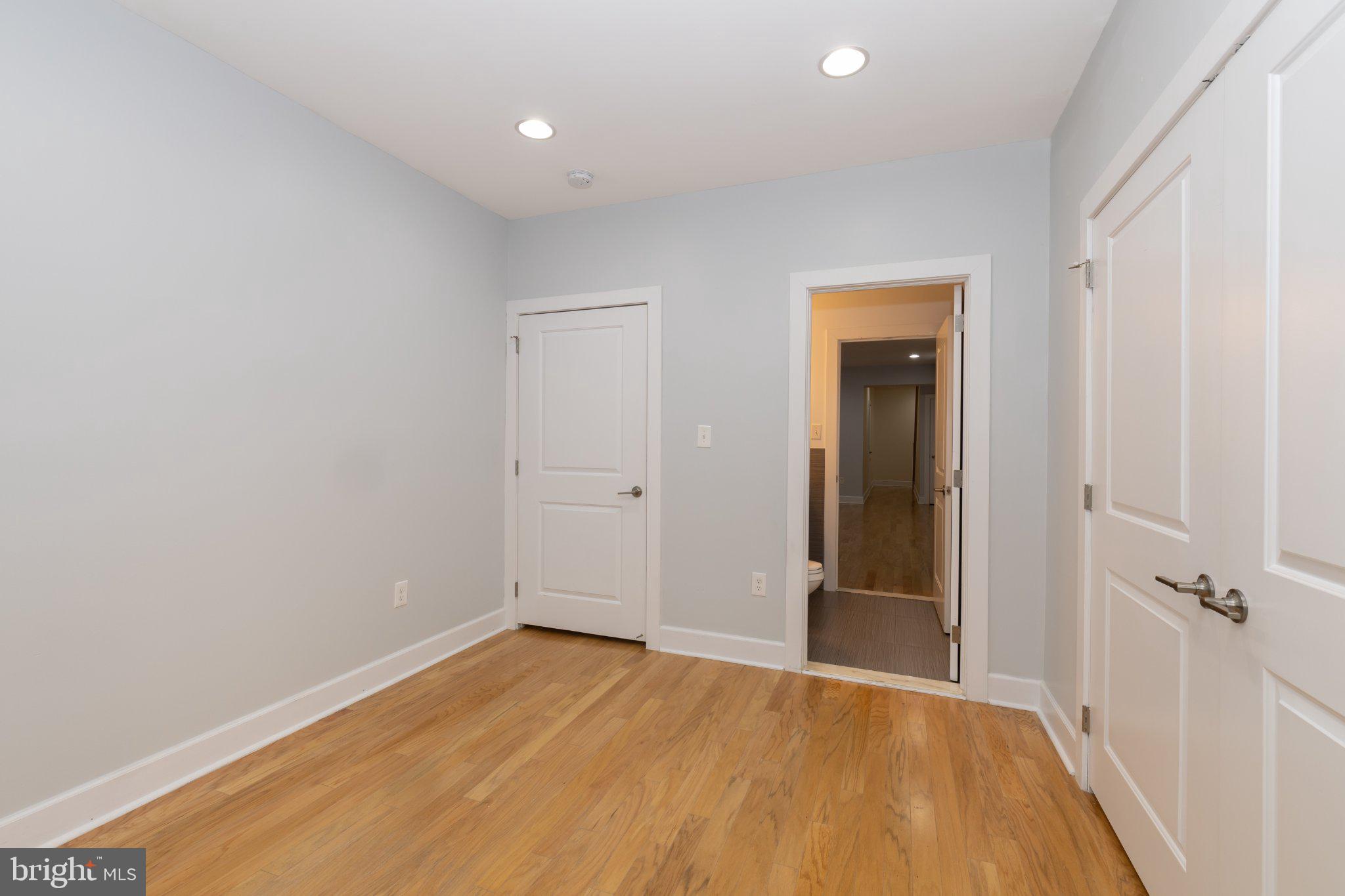 FRANCISVILLE - Residential