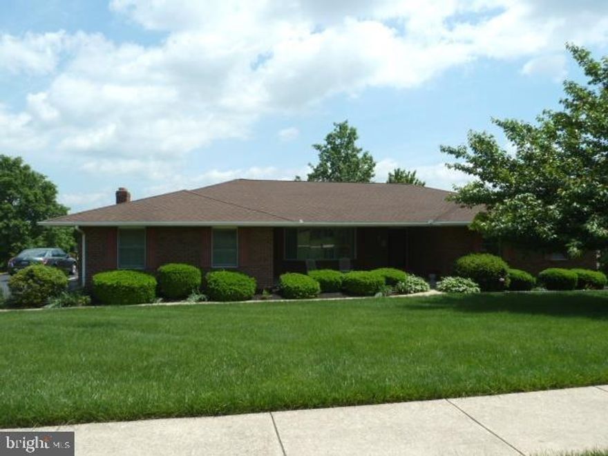 Great Neighborhood, location, and price. Solid built 3BR, 2BA brick rancher in popular Penn Oaks. Hardwood floors, 1st flr family rm with fireplace and access to covered deck overlooking a beautiful backyard. Convenient 1st flr laundry room, lots of potential living space in the partially finished lower level with walk-out to backyard. Oversized 2-car garage.