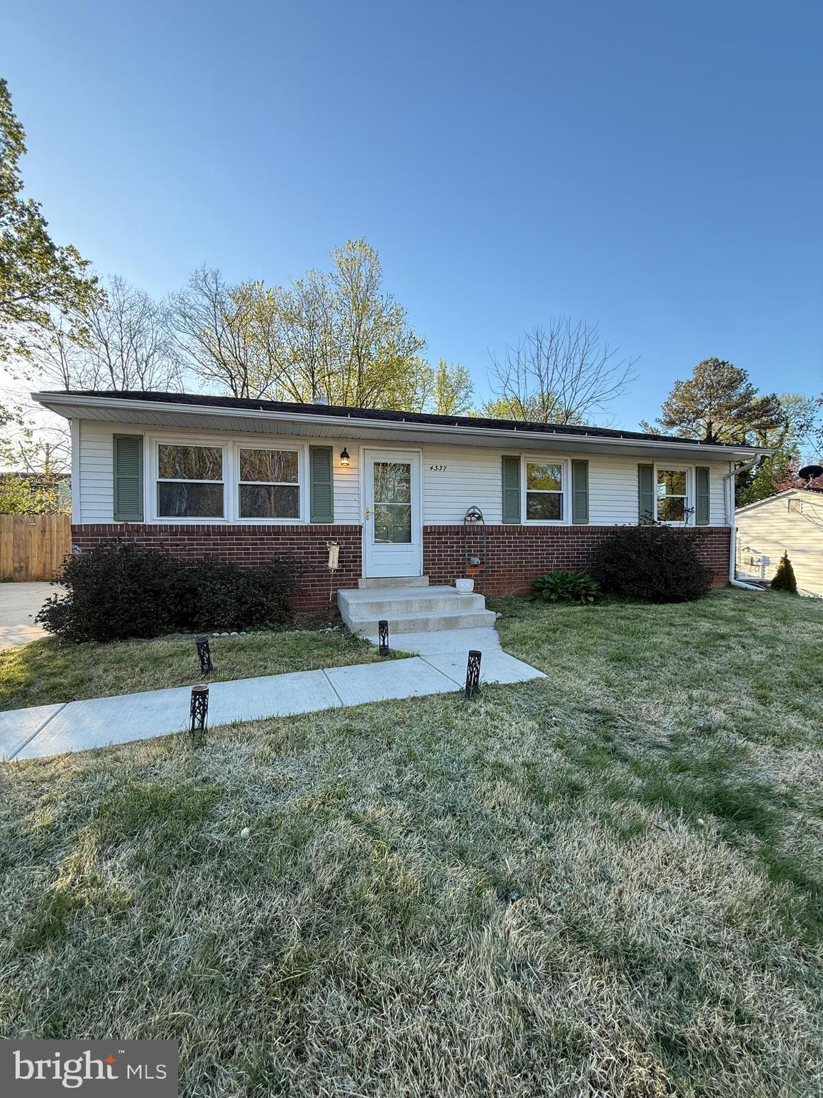 DALE CITY - Residential Lease