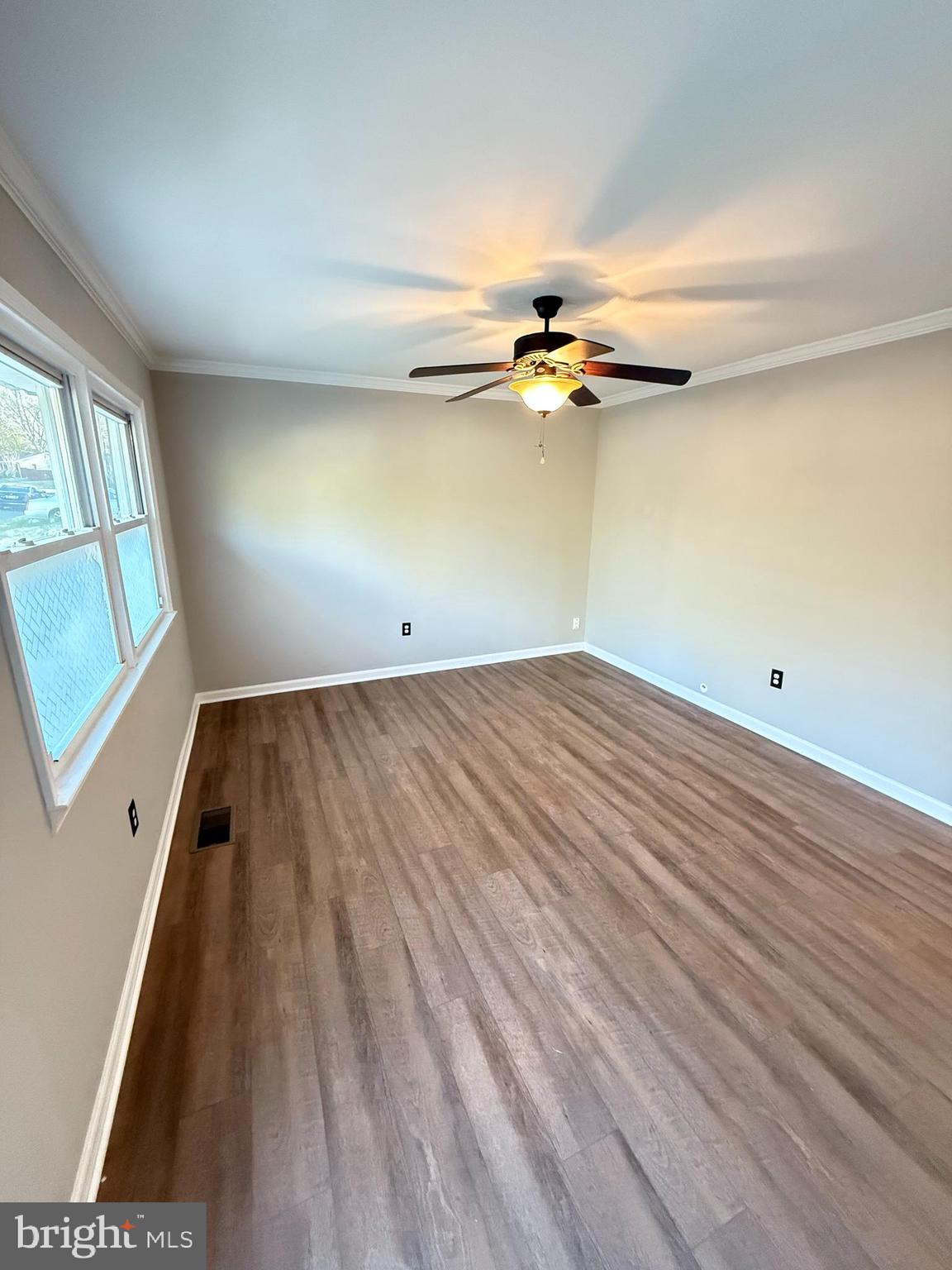 DALE CITY - Residential Lease