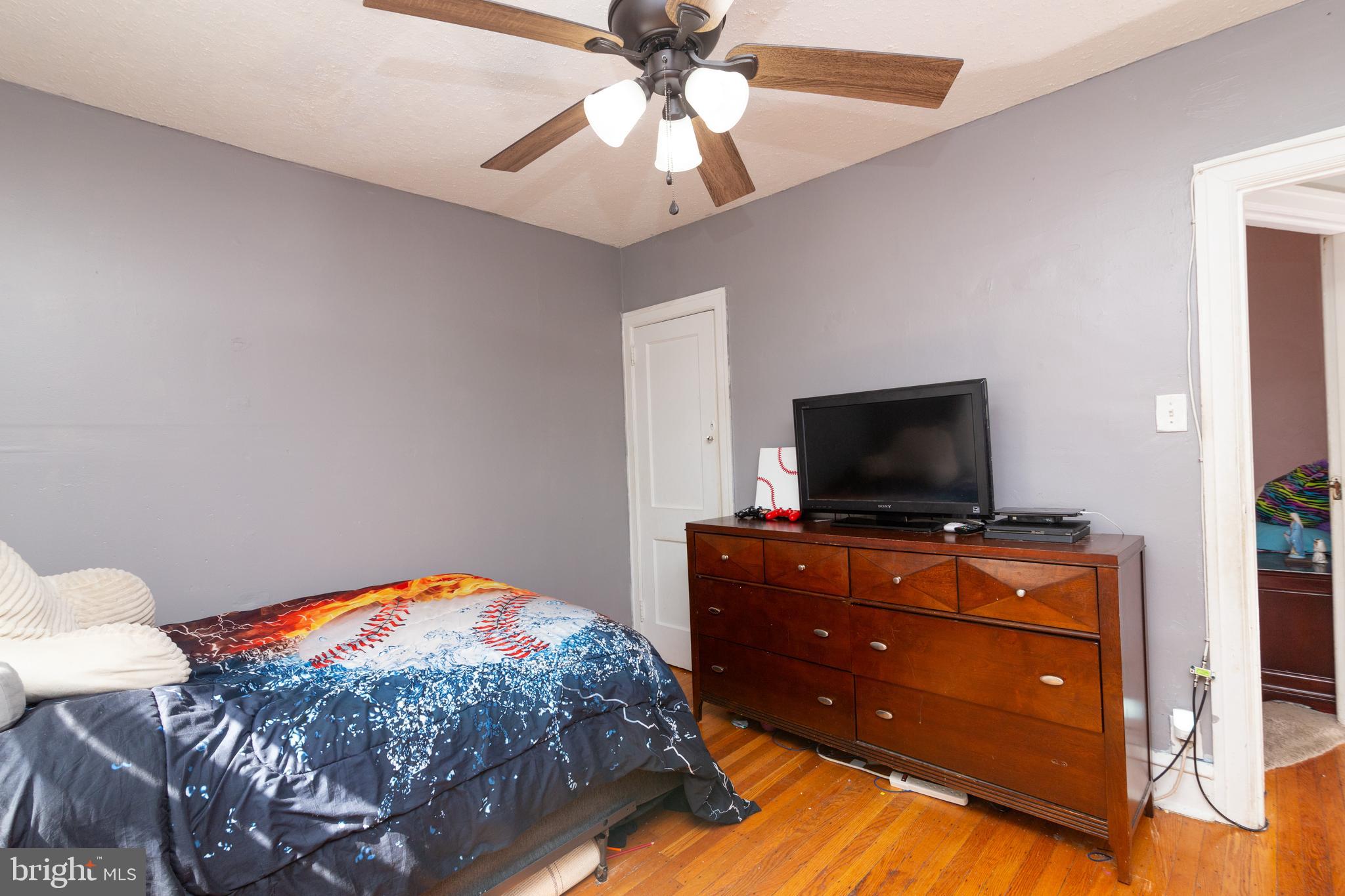 LLANERCH - Residential