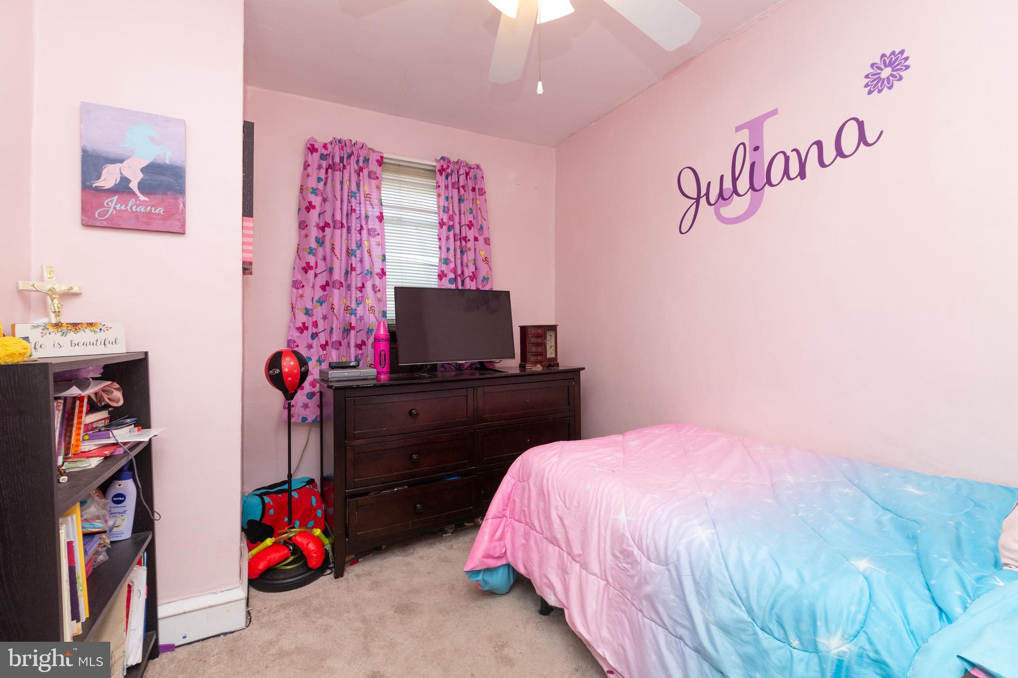 LLANERCH - Residential