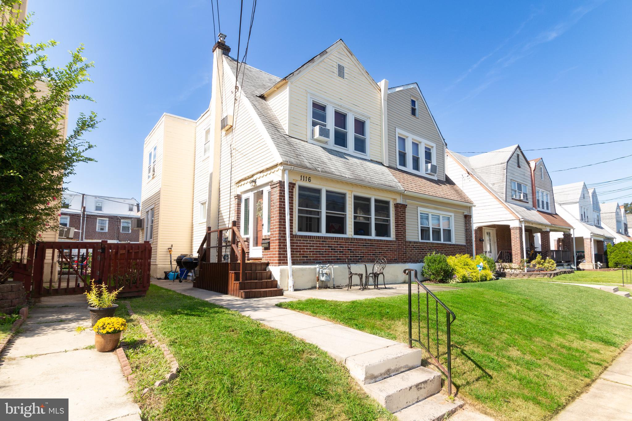 LLANERCH - Residential