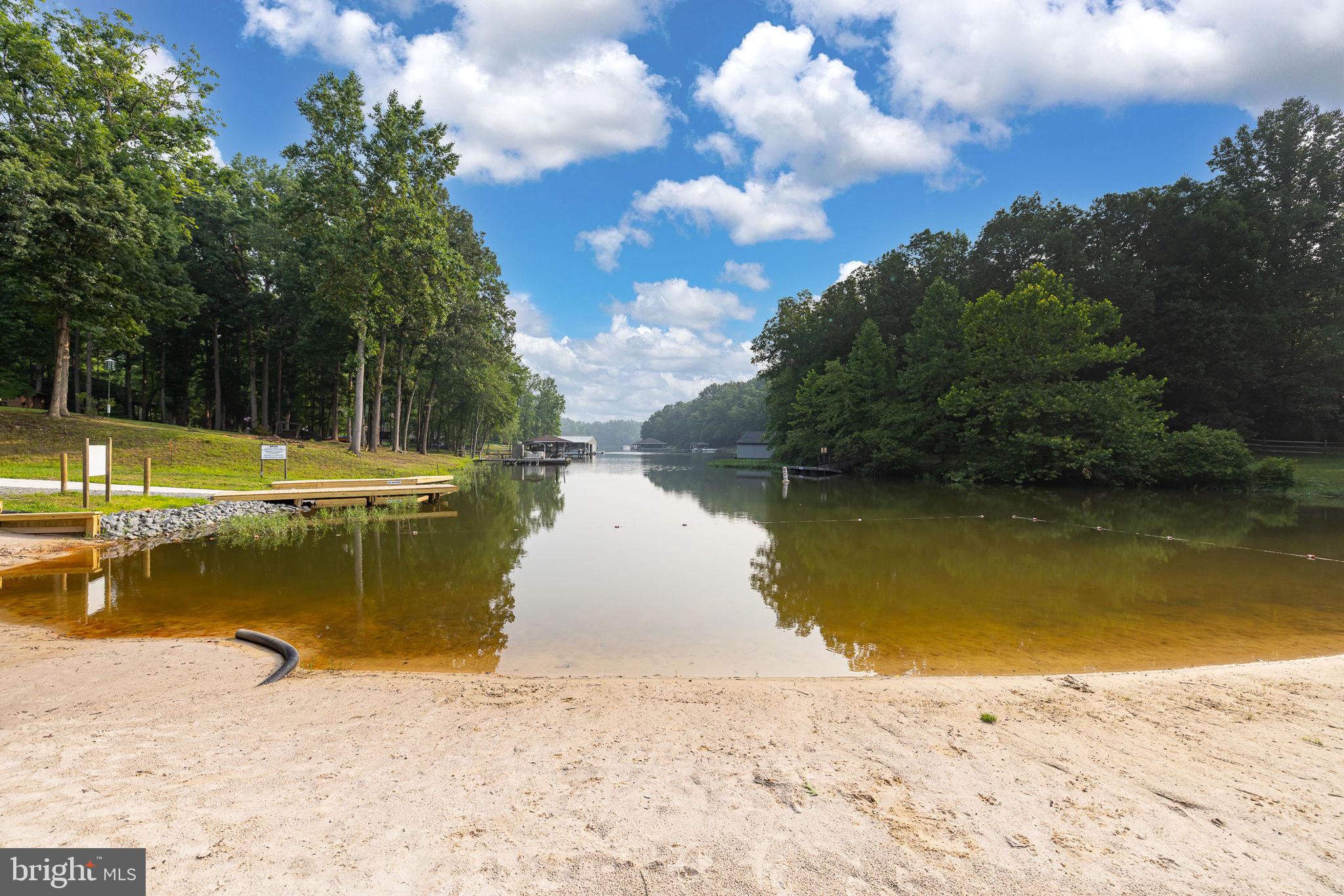 BLUE WATER - Residential