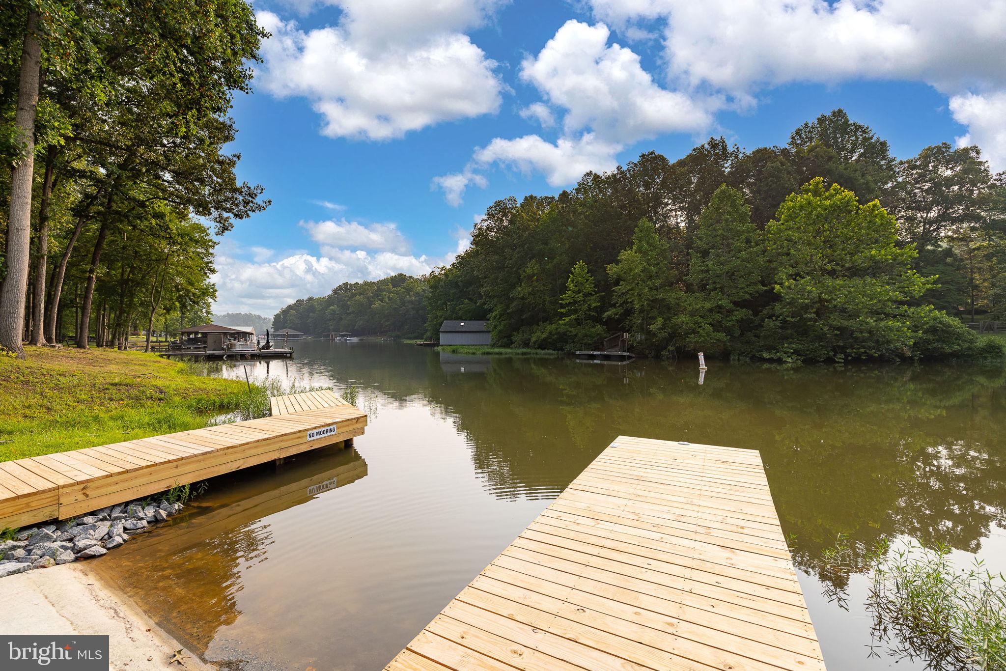 BLUE WATER - Residential
