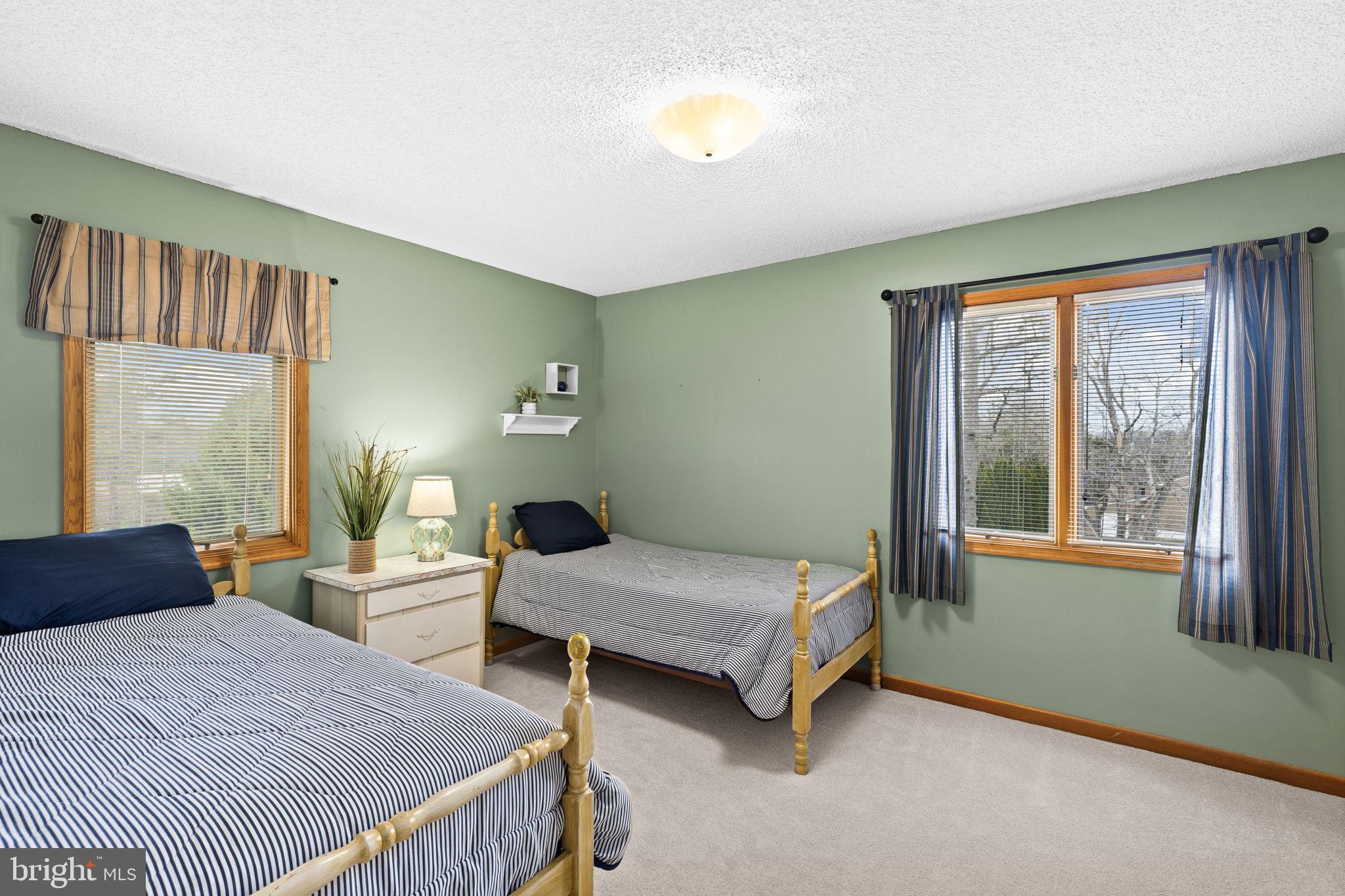 BLUE WATER - Residential