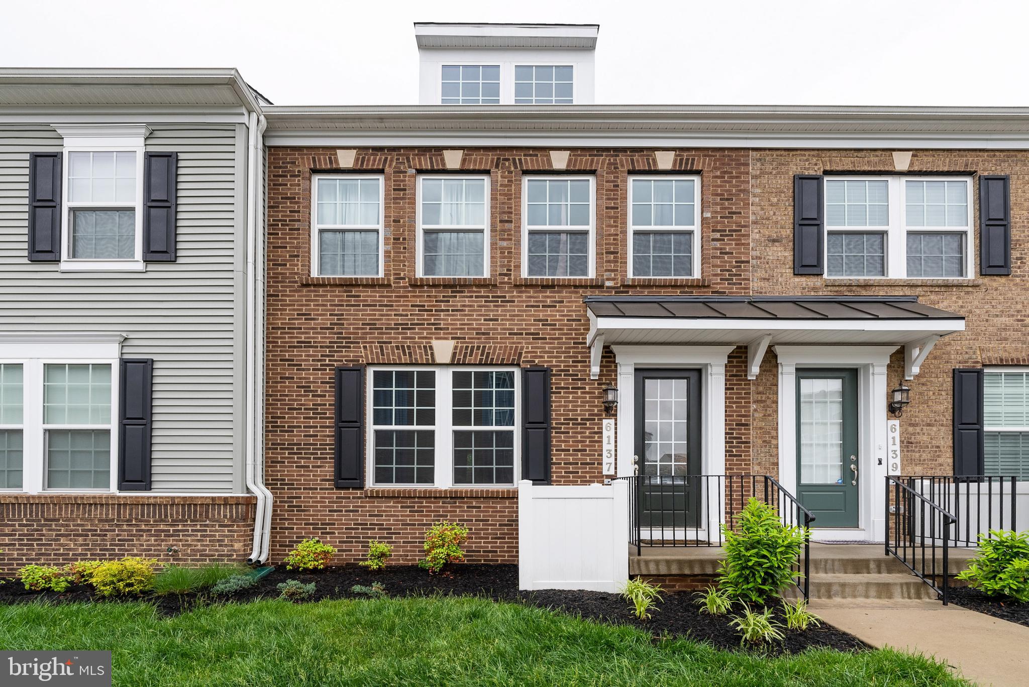 HAYMARKET CROSSING - Residential