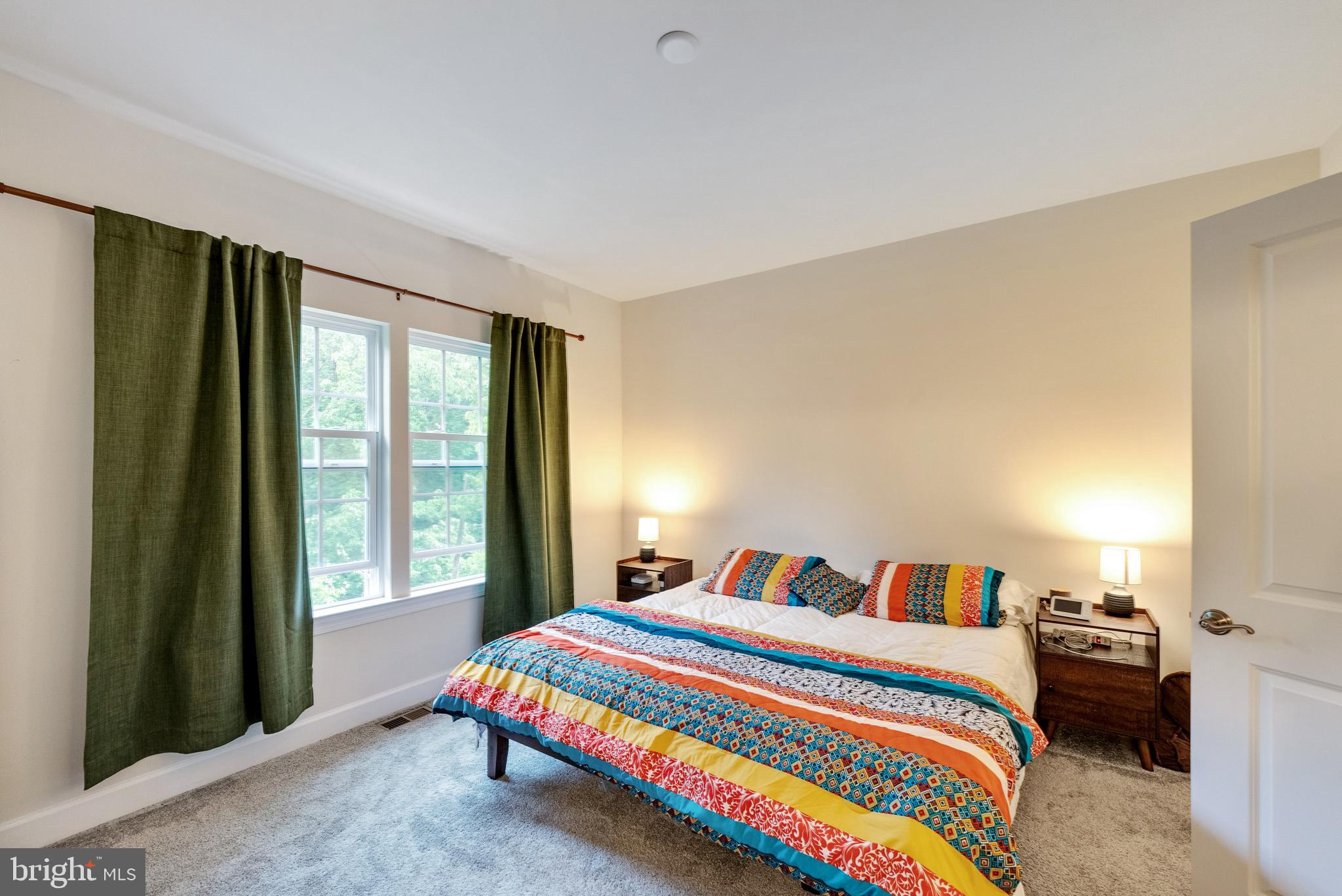 HAYMARKET CROSSING - Residential