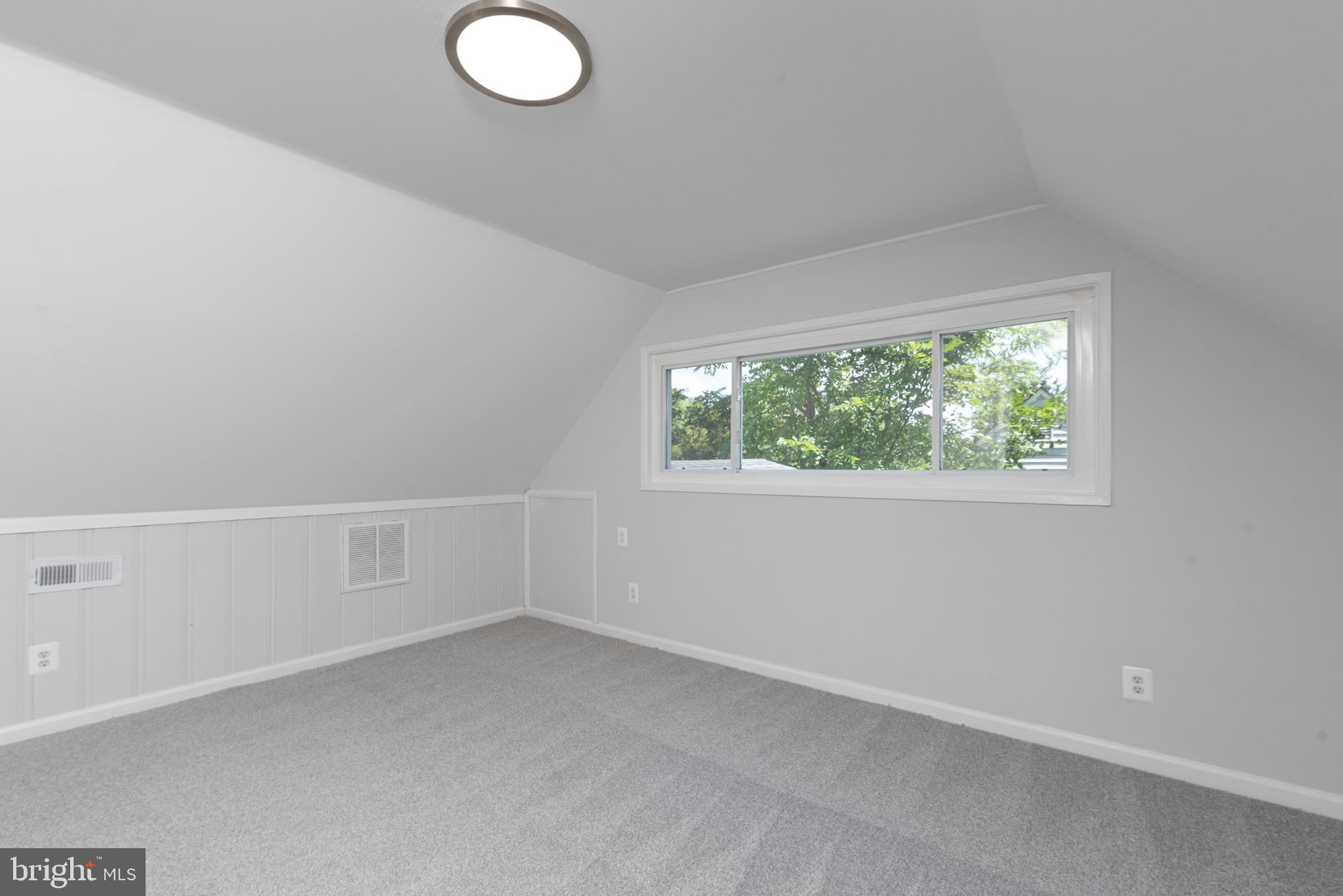 FARMINGTON - Residential