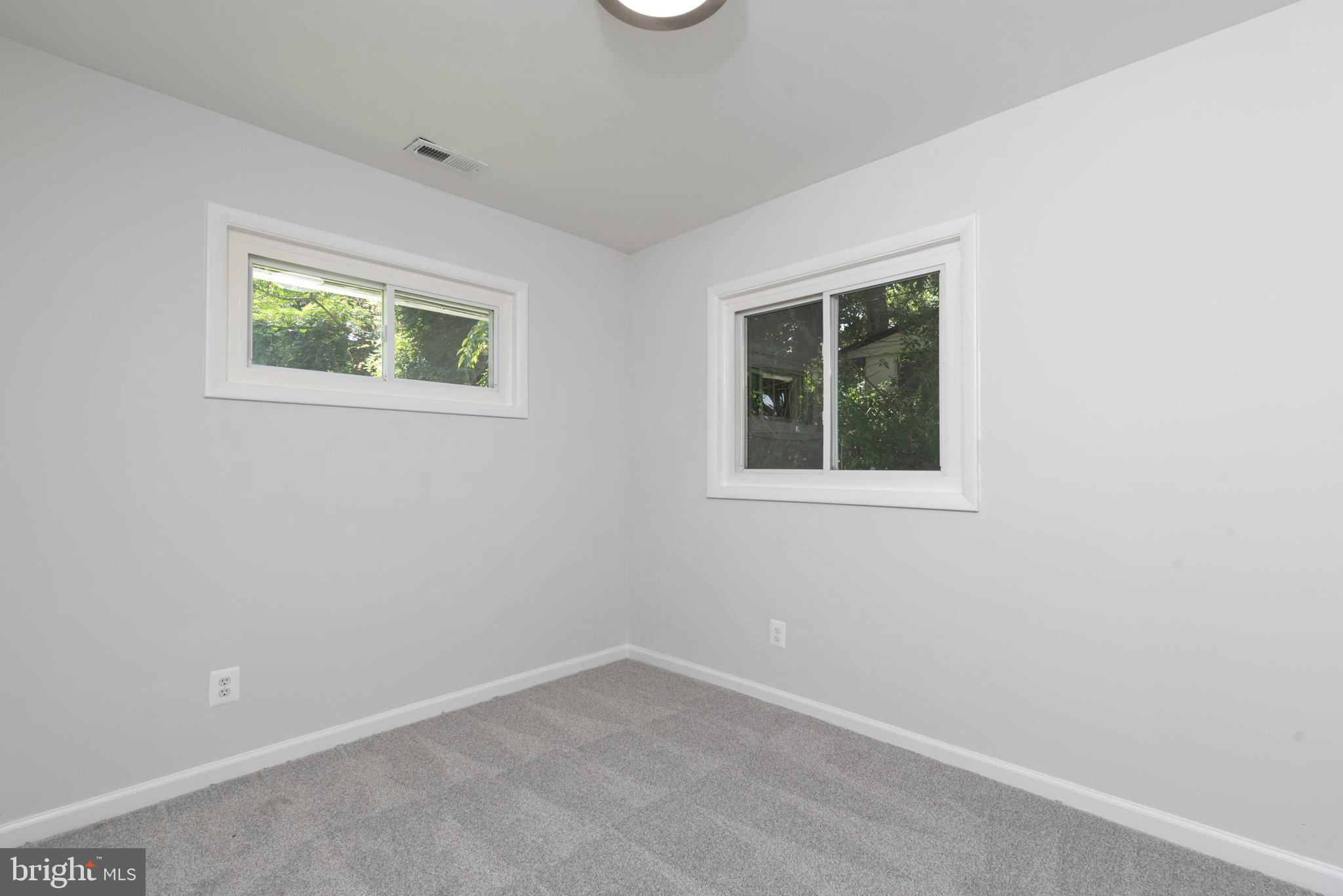 FARMINGTON - Residential