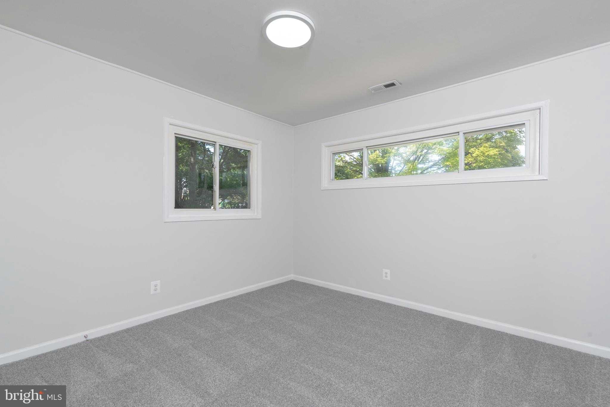 FARMINGTON - Residential