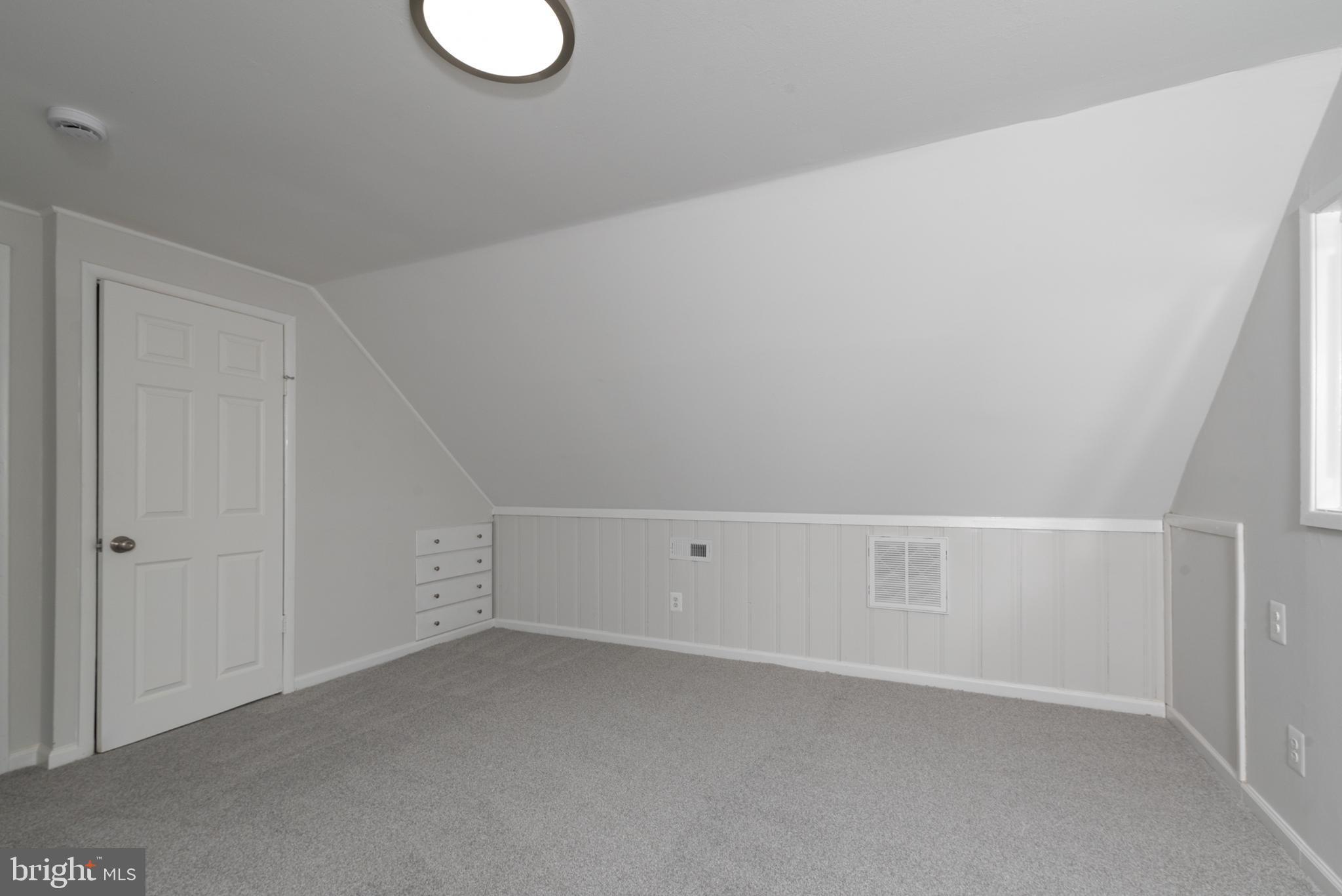 FARMINGTON - Residential