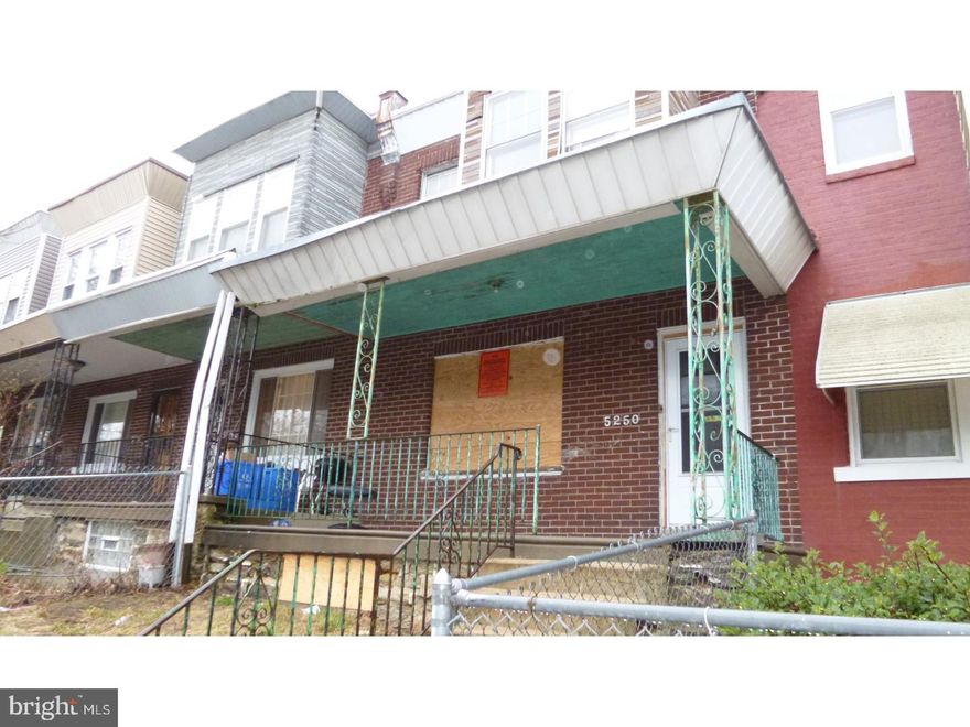 Good condition All offers will be presented, $5000 deposit and proof of funds will be required, AS IS addendum and buyer is responsible for u/o. Seller is equitable owner. Assignment transaction. Cash or hard money financing only. All offers will be presented. recommend to use assurance abstract for title. Deposit must be received within  24 hours and certified