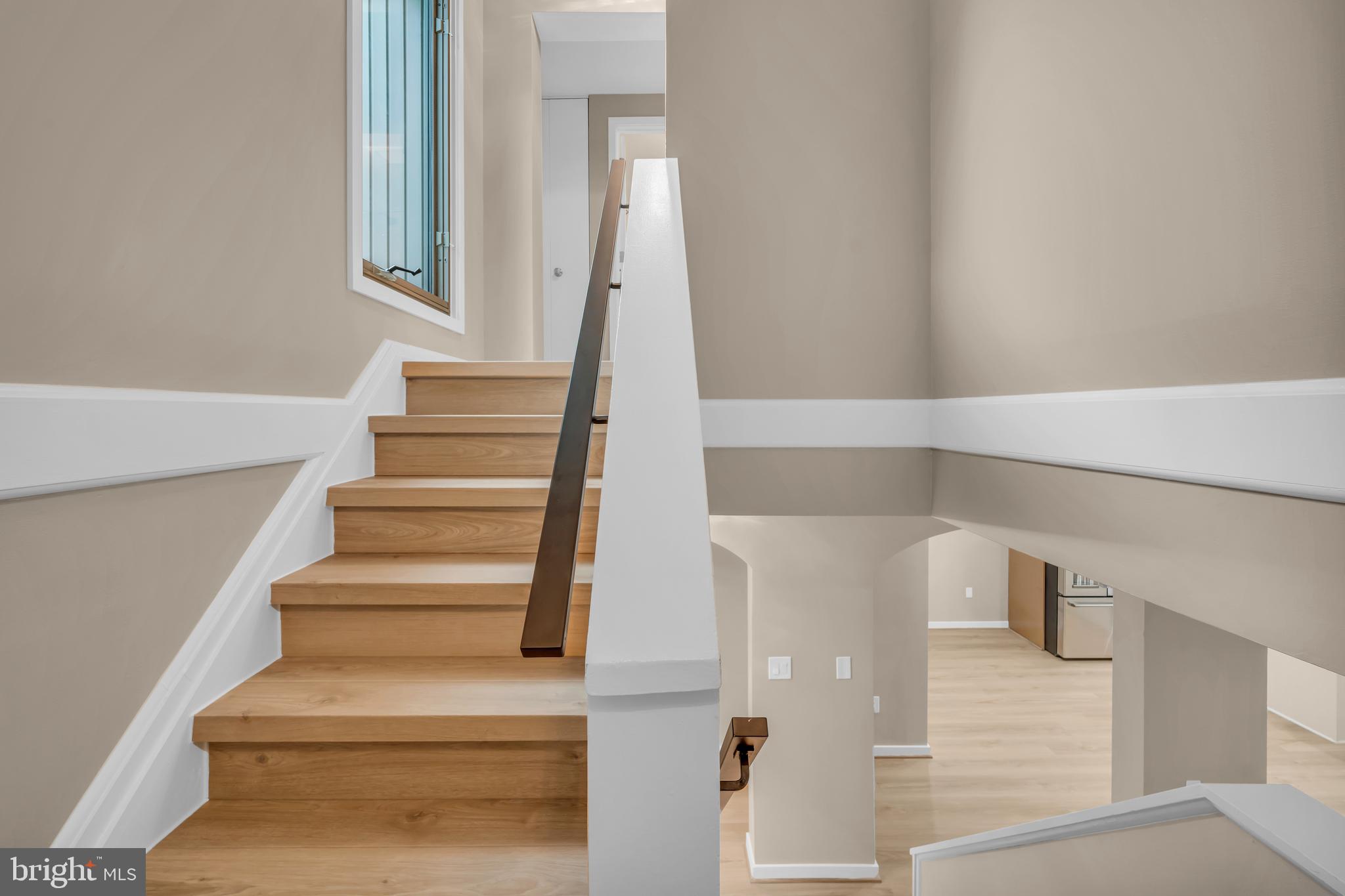 RESTON - Residential