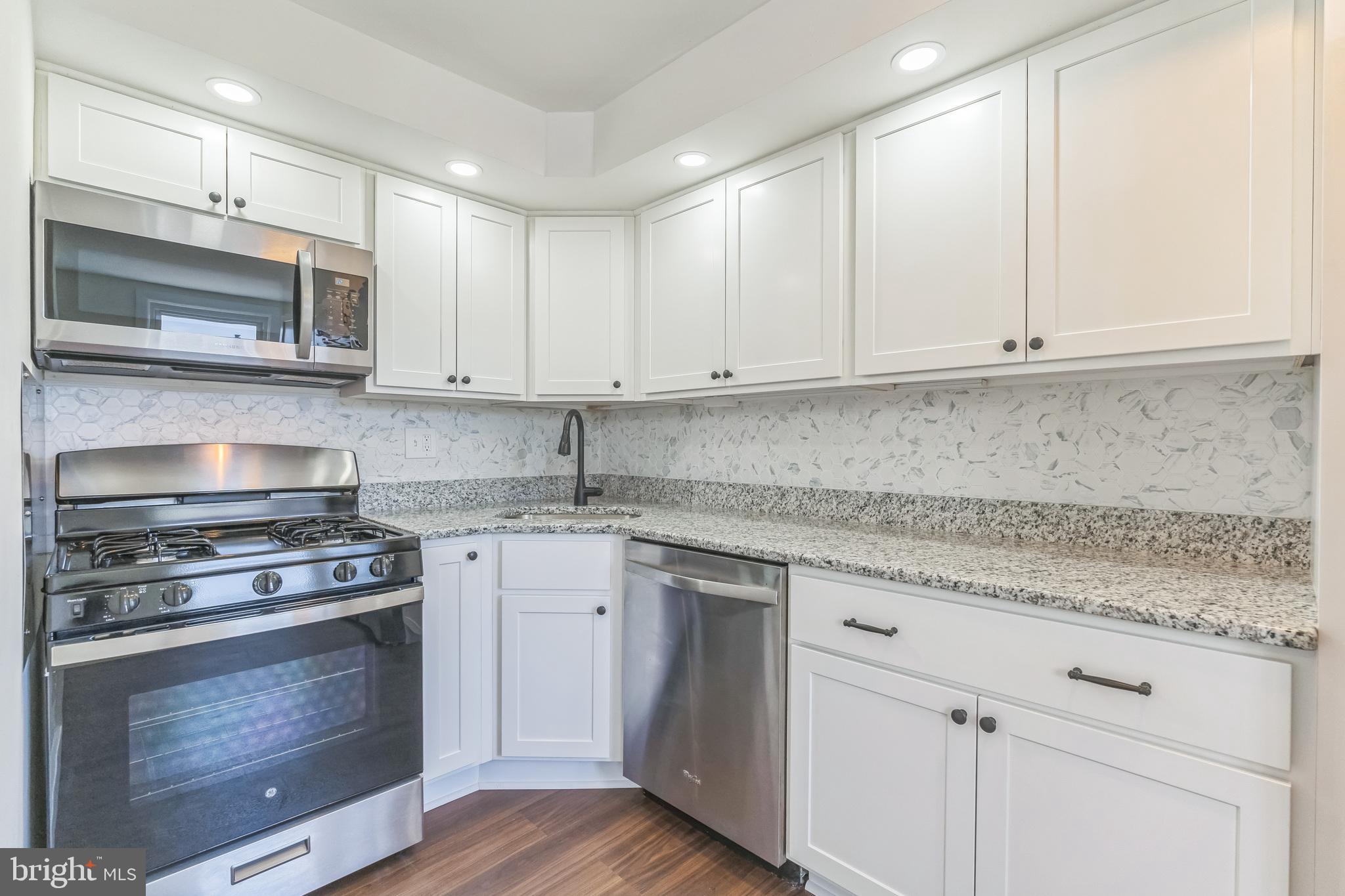 BRIARCLIFFE - Residential Lease