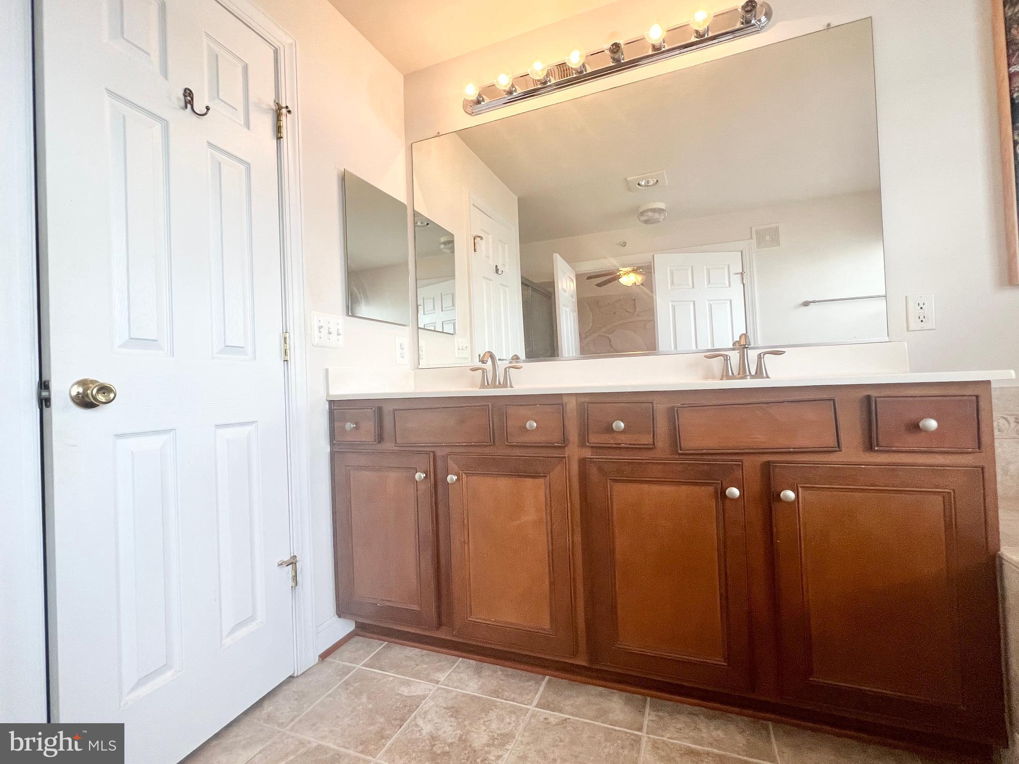 COPPERMINE CROSSING - Residential