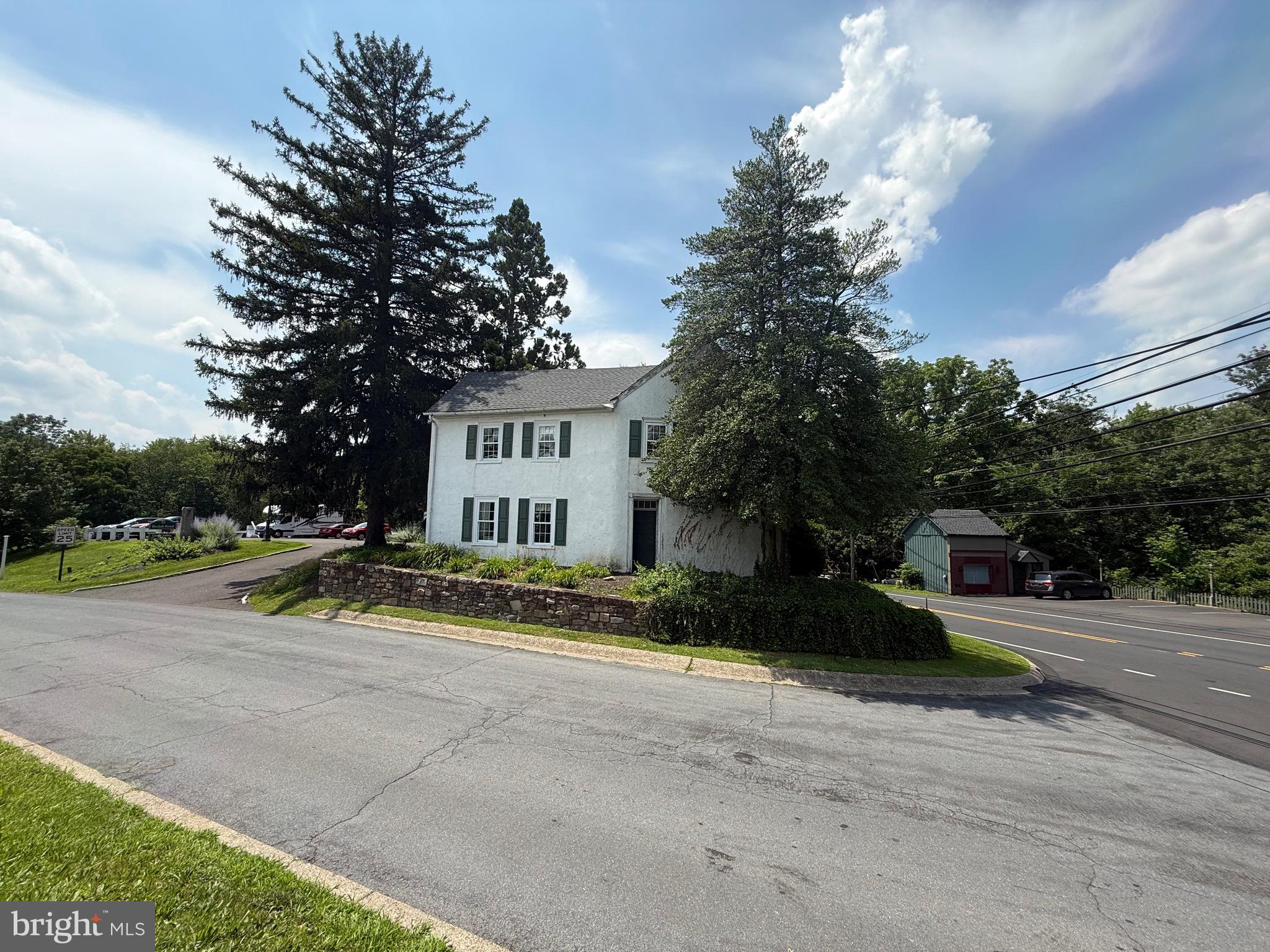 10 BEULAH ROAD