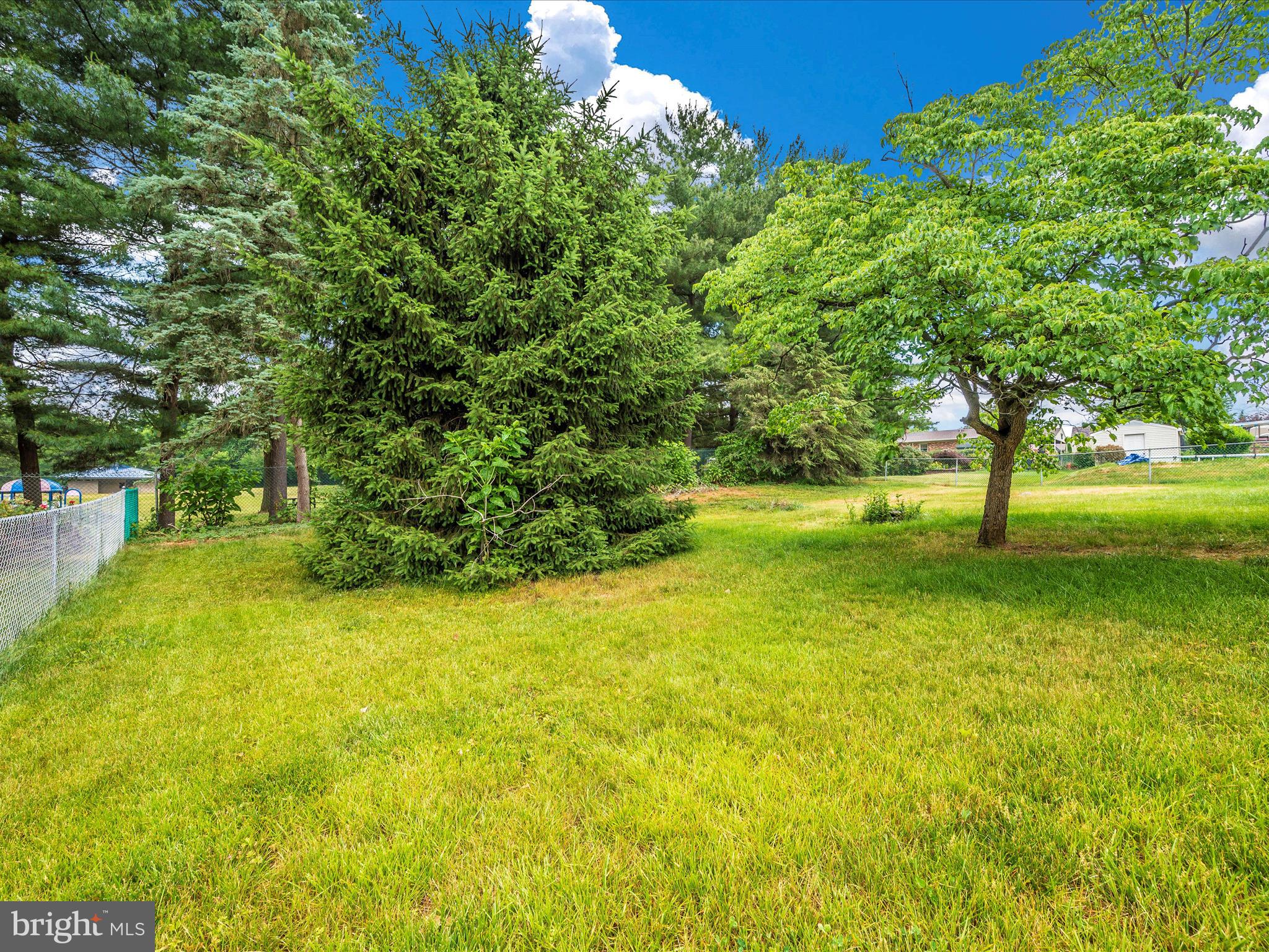 WOODMOOR - Residential