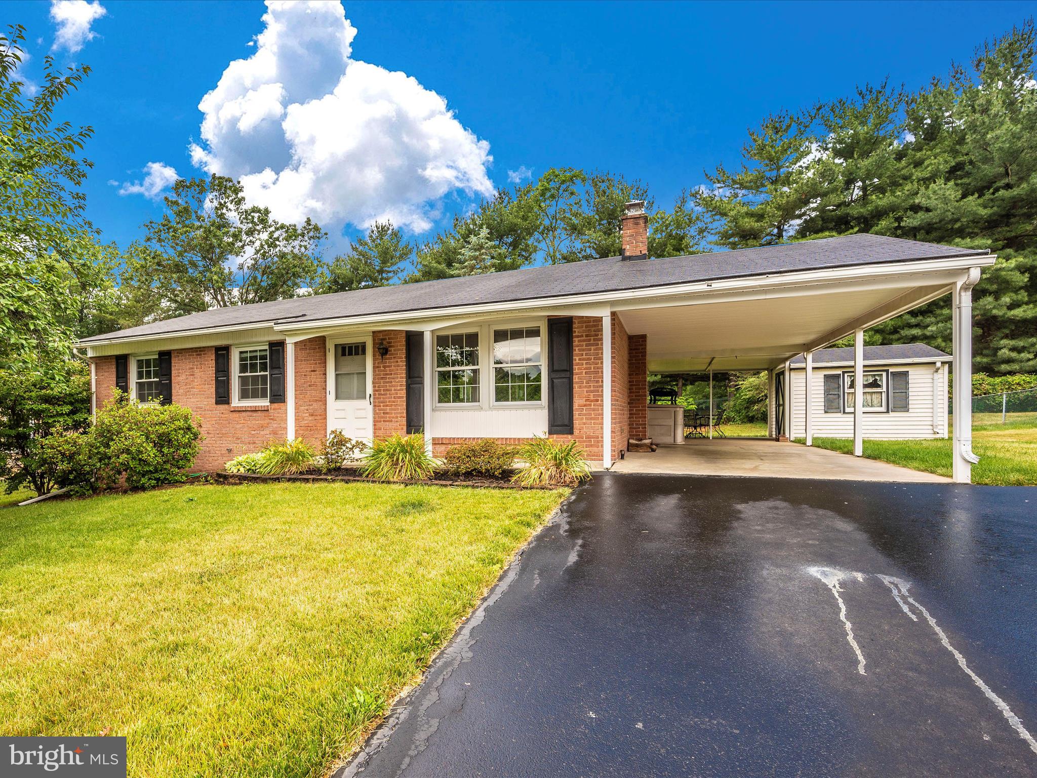 WOODMOOR - Residential