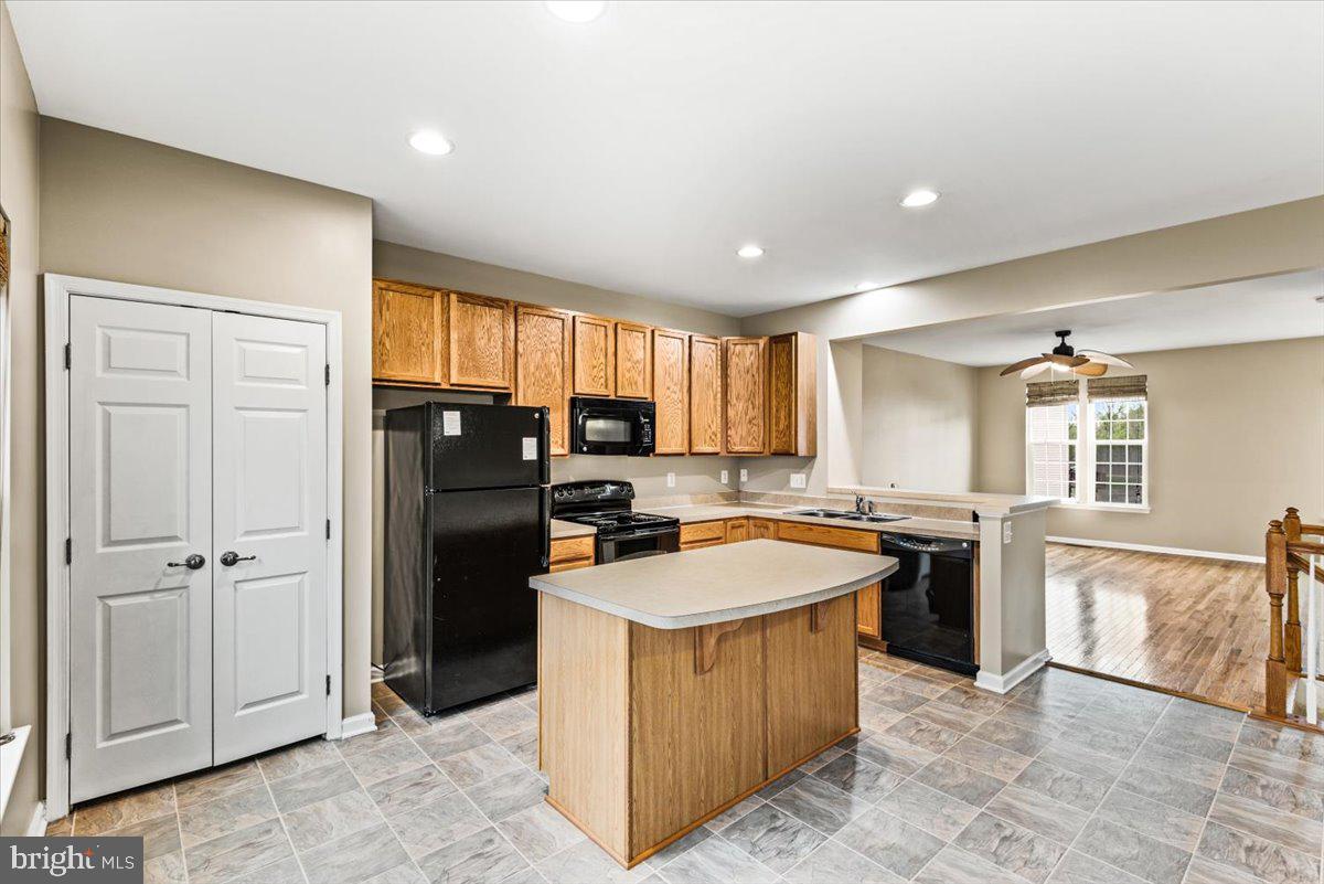 RAPPAHANNOCK LANDING - Residential Lease