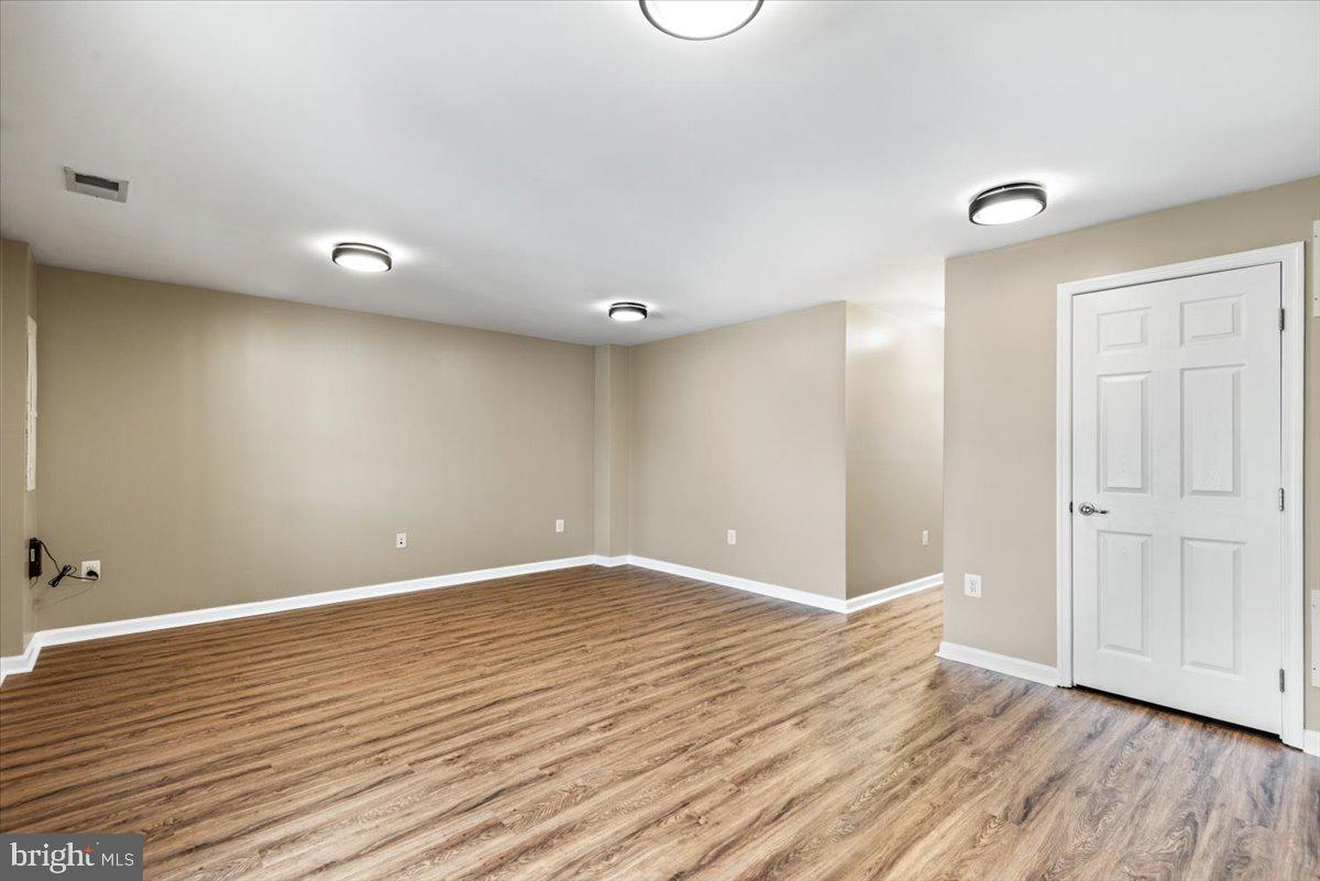 RAPPAHANNOCK LANDING - Residential Lease