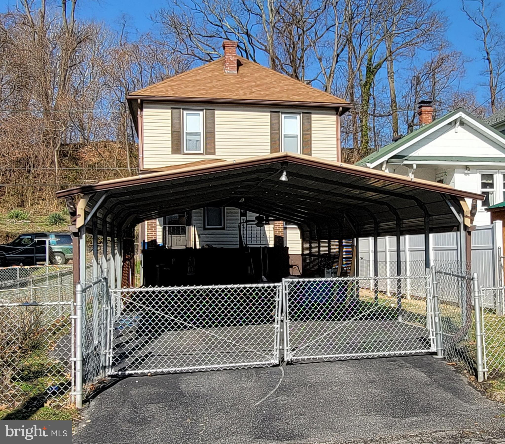 RIDGELEY - Residential