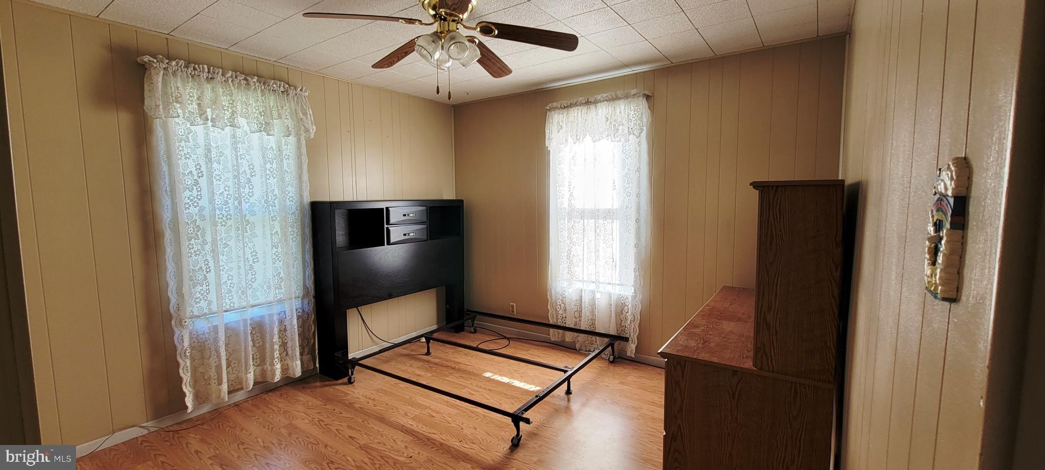 RIDGELEY - Residential