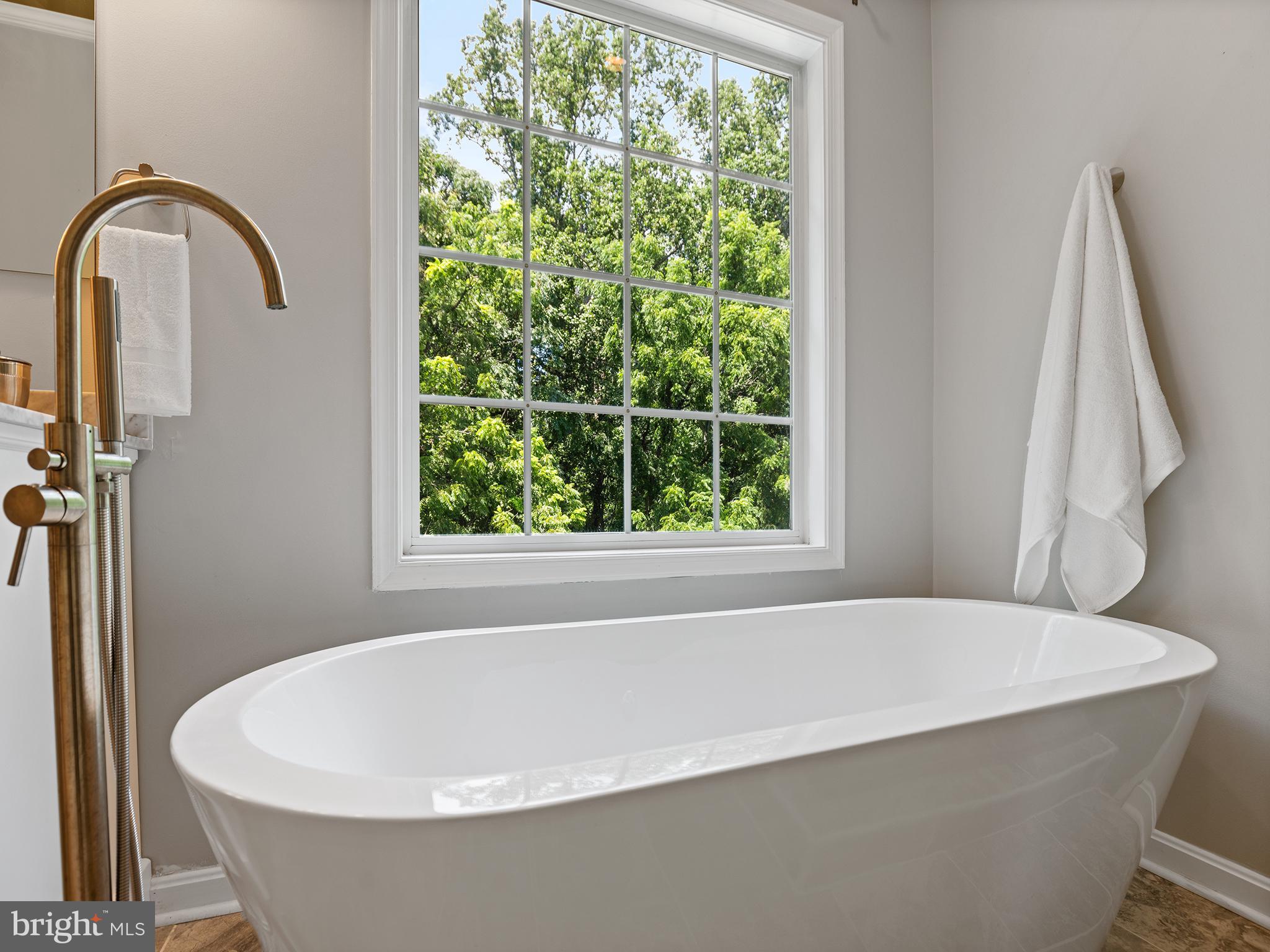 PRESWICKE HILLS SUB - Residential