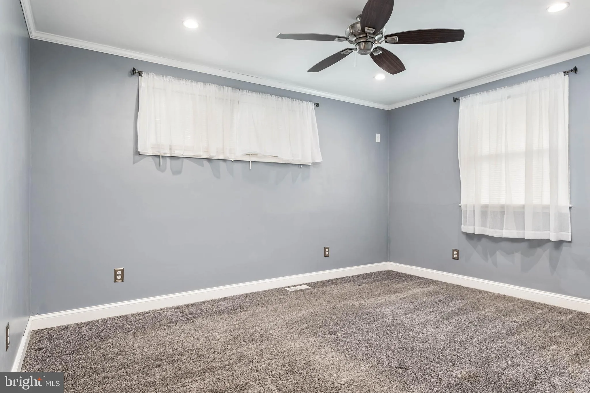 Newtown Square, Pennsylvania 19073, United States, 3 Bedrooms Bedrooms, ,2 BathroomsBathrooms,Residential,Active,221786