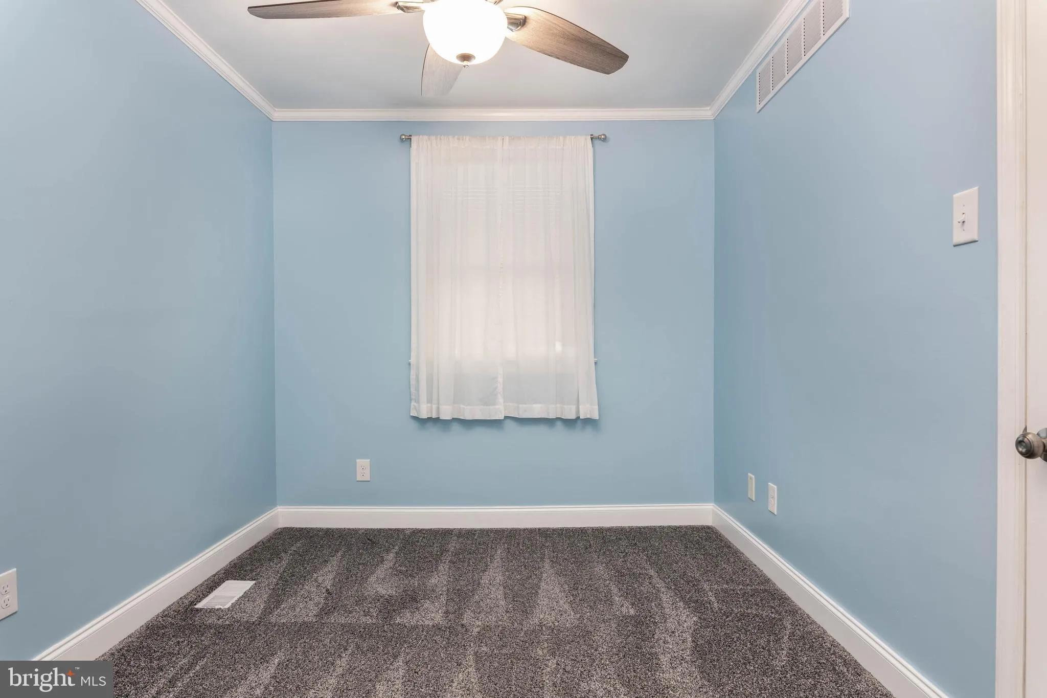 Newtown Square, Pennsylvania 19073, United States, 3 Bedrooms Bedrooms, ,2 BathroomsBathrooms,Residential,Active,221786