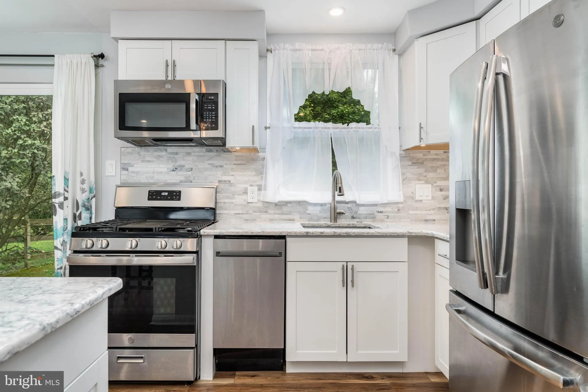 Newtown Square, Pennsylvania 19073, United States, 3 Bedrooms Bedrooms, ,2 BathroomsBathrooms,Residential,Active,221786