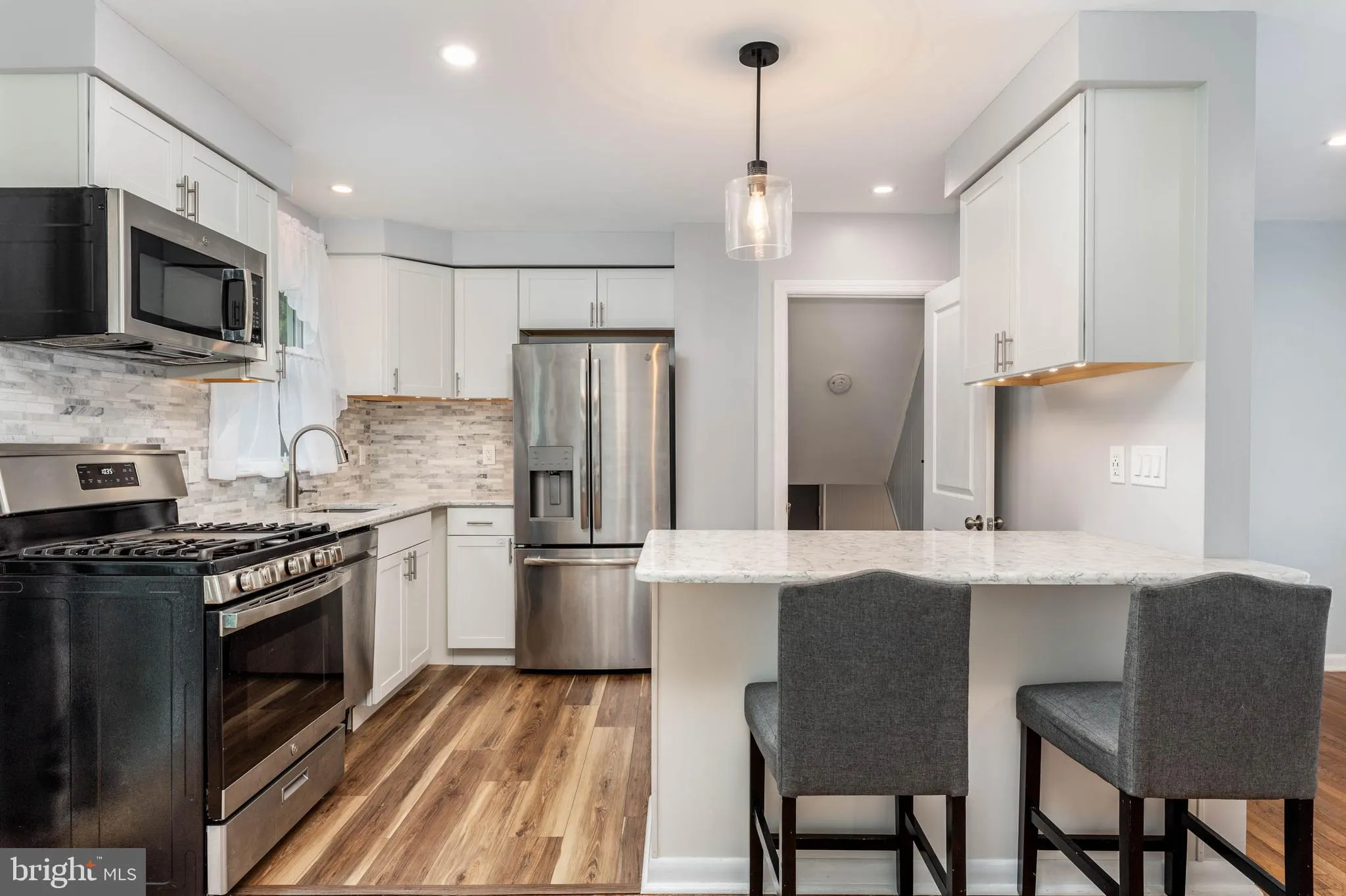 Newtown Square, Pennsylvania 19073, United States, 3 Bedrooms Bedrooms, ,2 BathroomsBathrooms,Residential,Active,221786