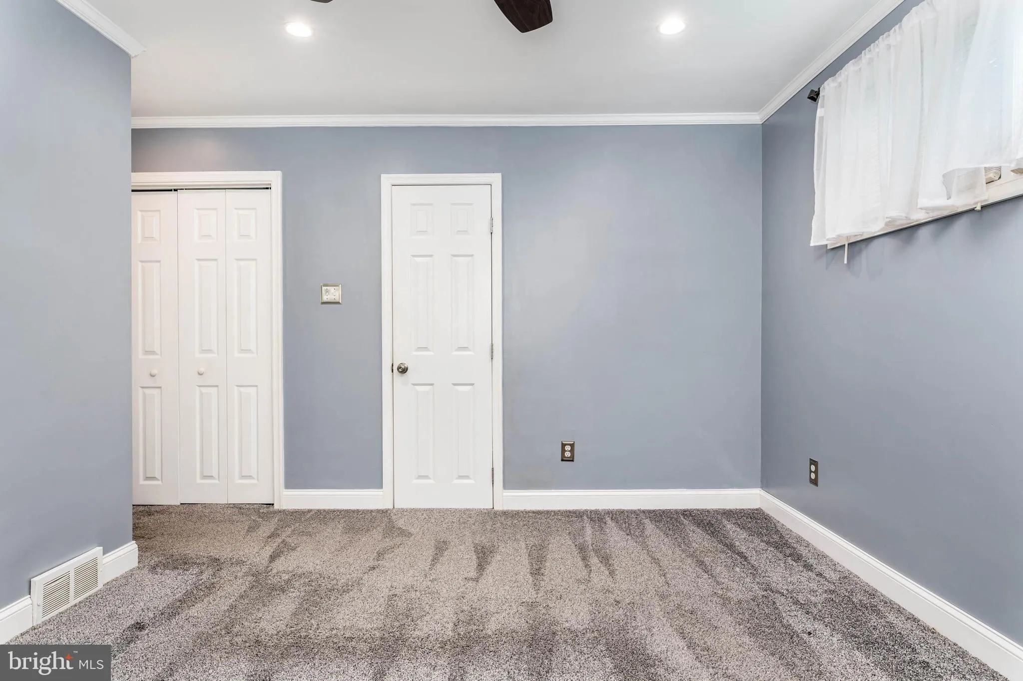 Newtown Square, Pennsylvania 19073, United States, 3 Bedrooms Bedrooms, ,2 BathroomsBathrooms,Residential,Active,221786