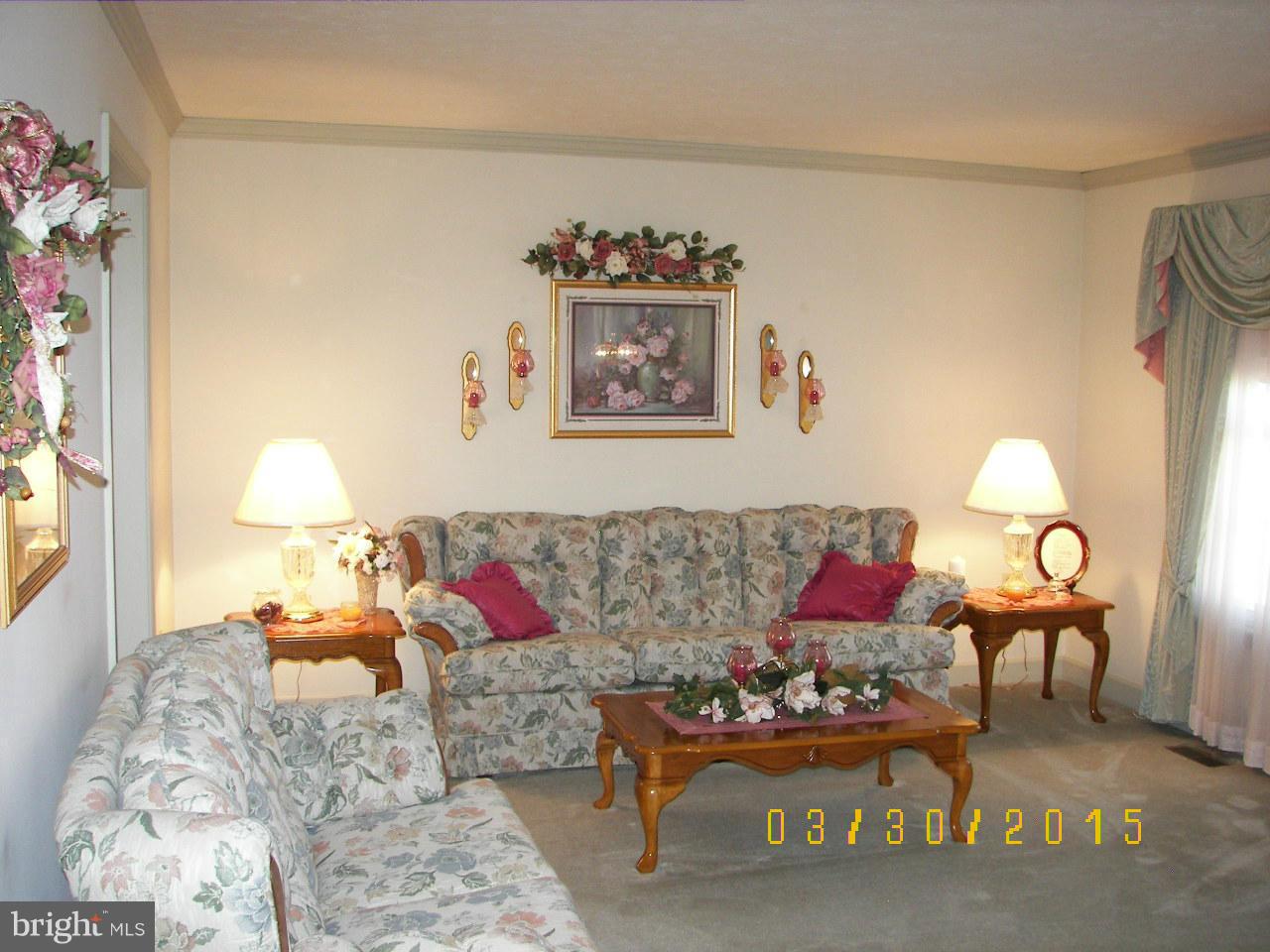 AVONDALE ACRES - Residential