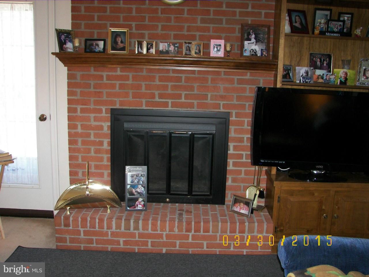 AVONDALE ACRES - Residential
