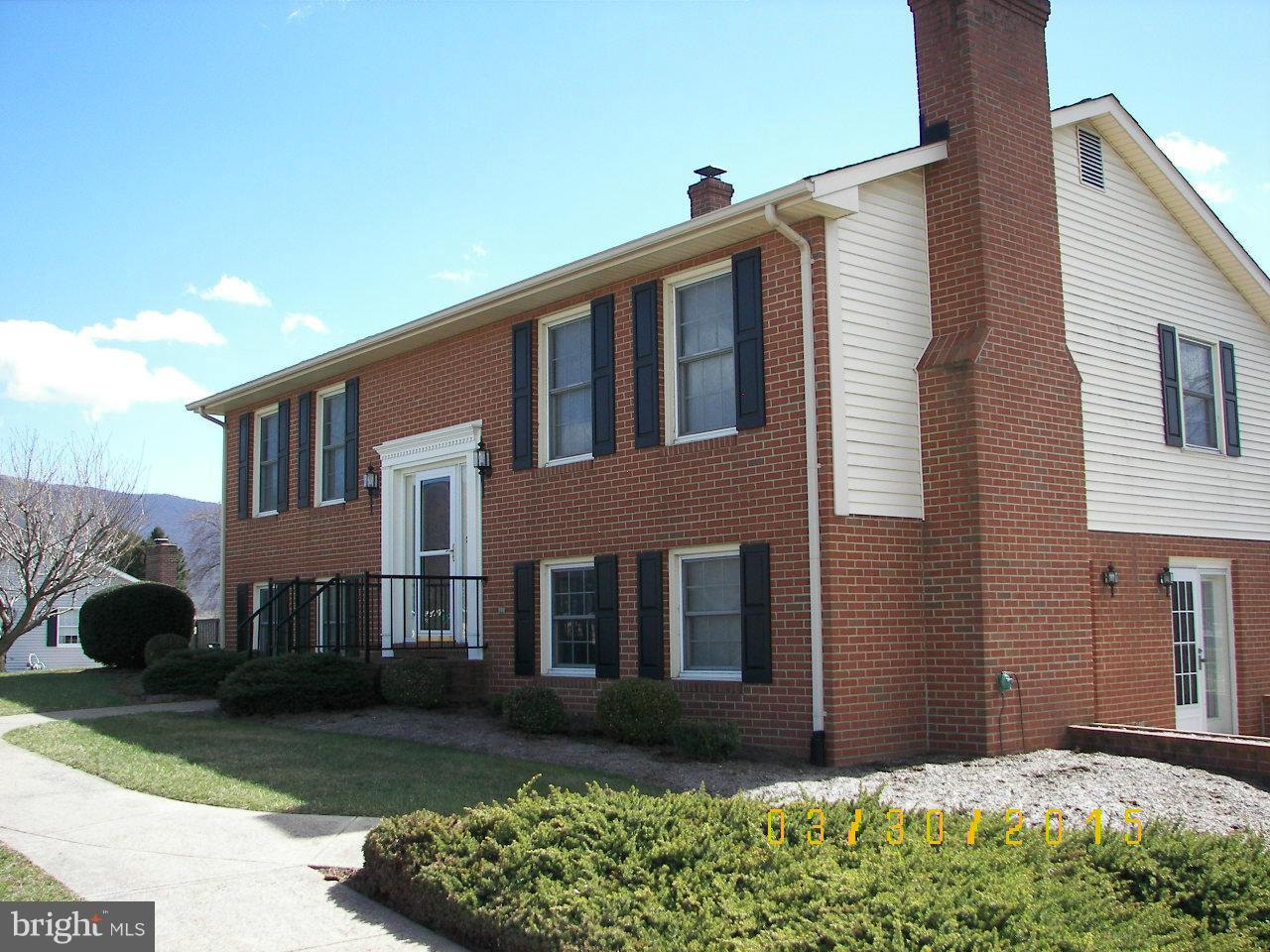AVONDALE ACRES - Residential