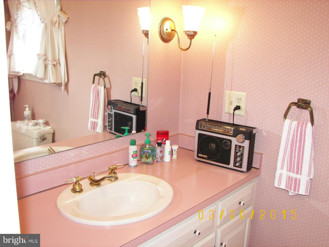 AVONDALE ACRES - Residential