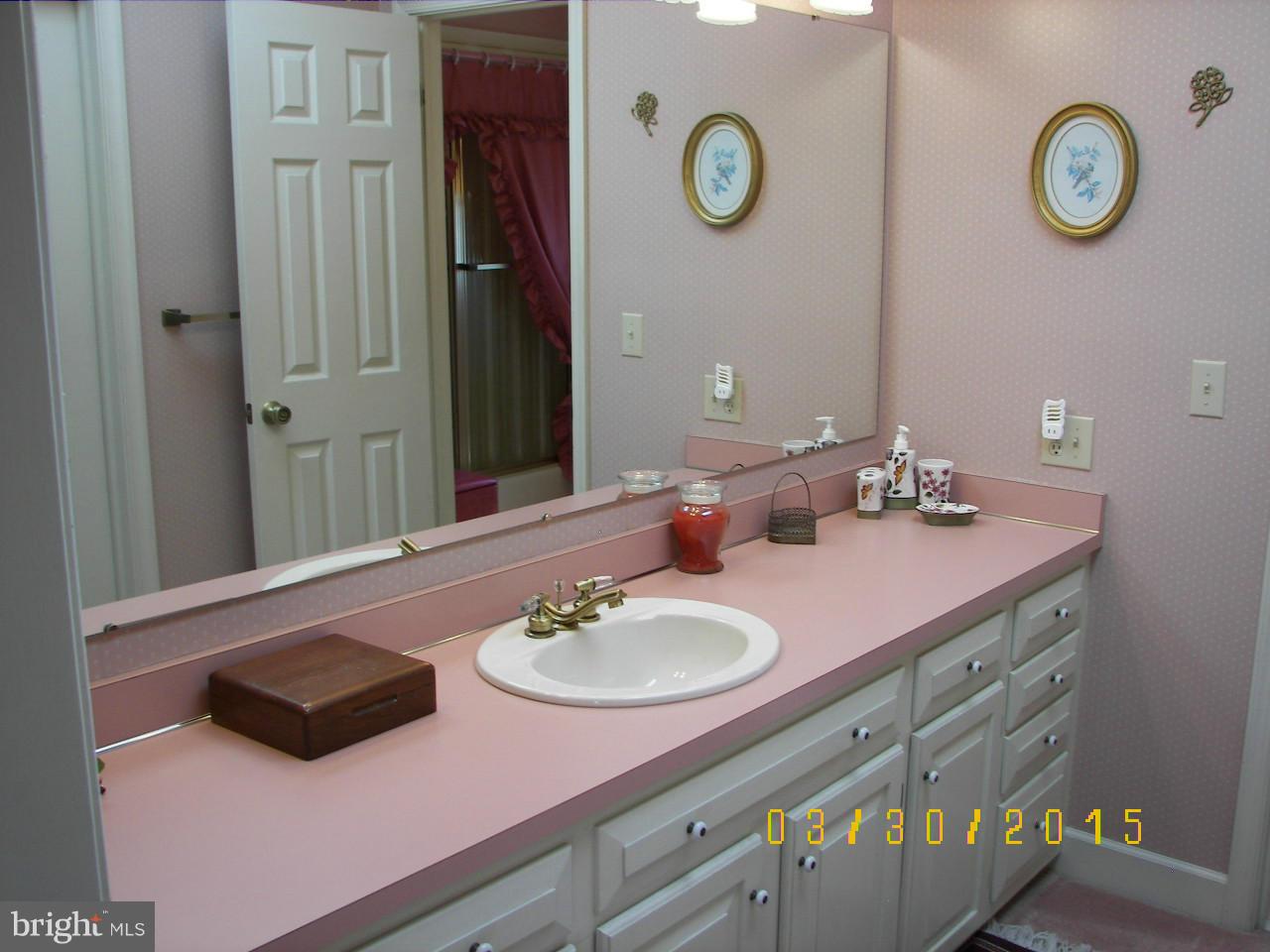 AVONDALE ACRES - Residential