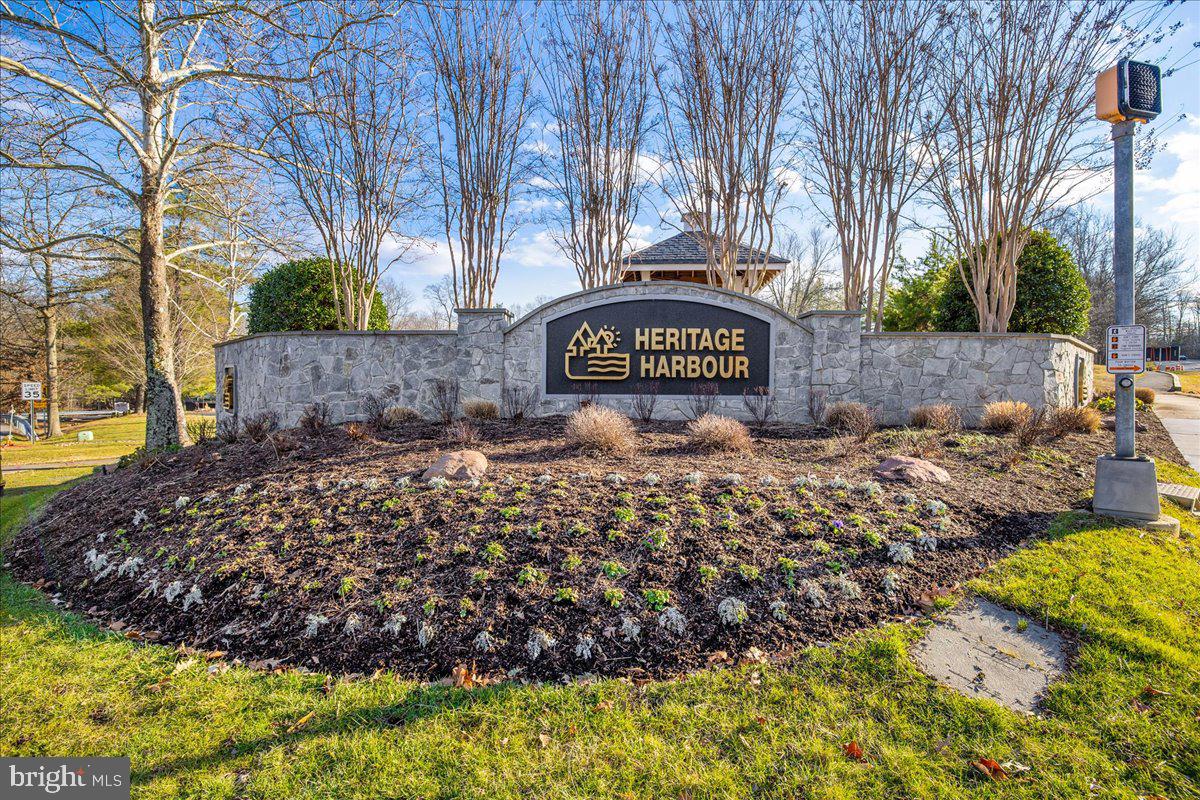 HERITAGE HARBOUR - Residential