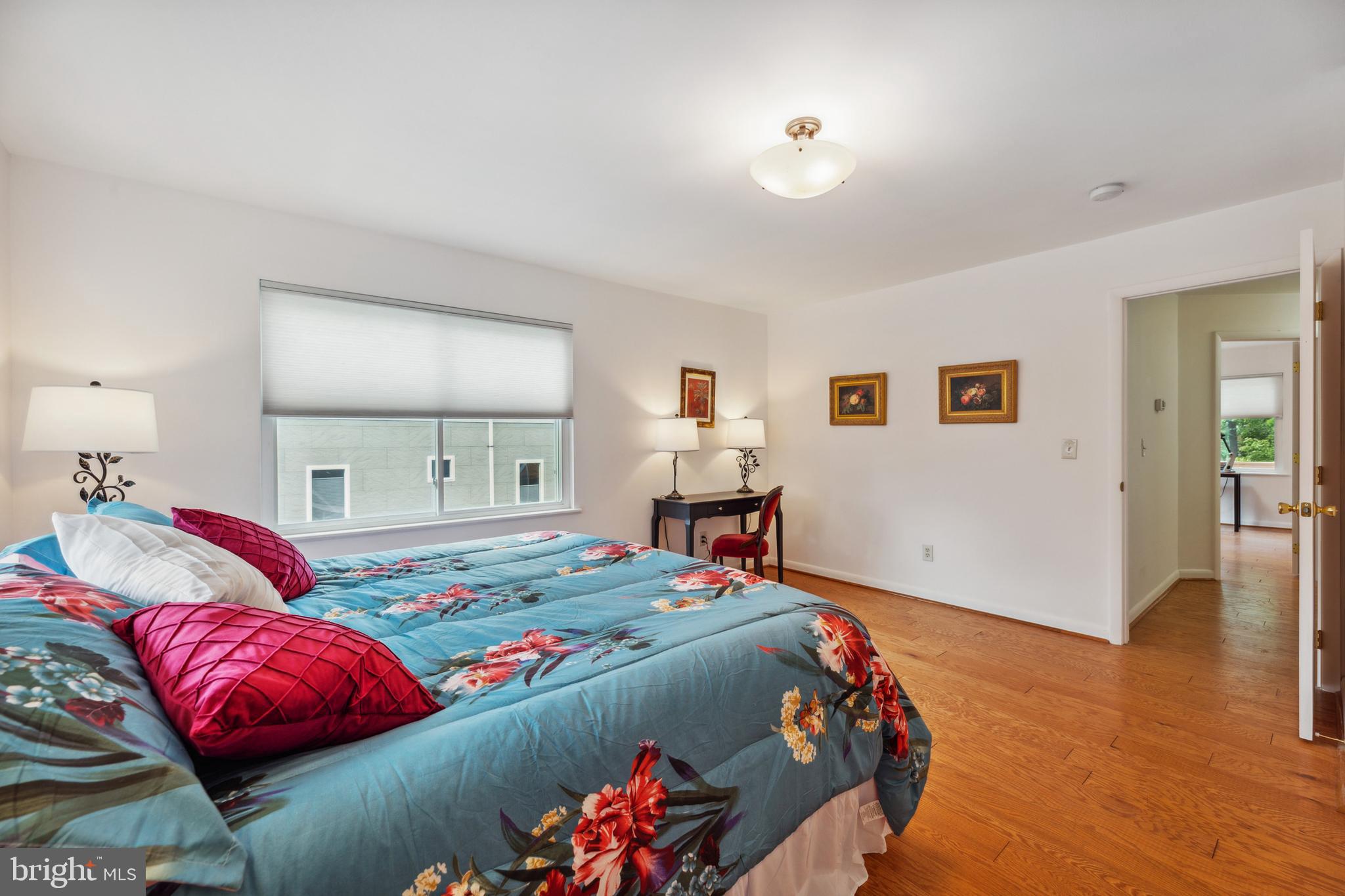 HOLMES RUN PARK - Residential Lease