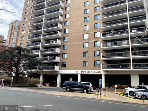 Photo of 3800 Fairfax Drive #207, ARLINGTON, VA 22203 (MLS # VAAR2070078)
