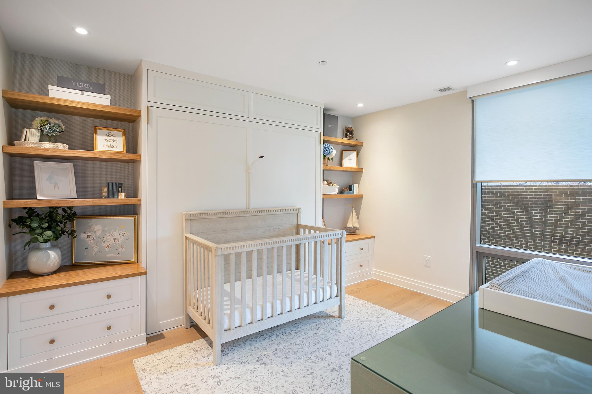 WEST END - Residential