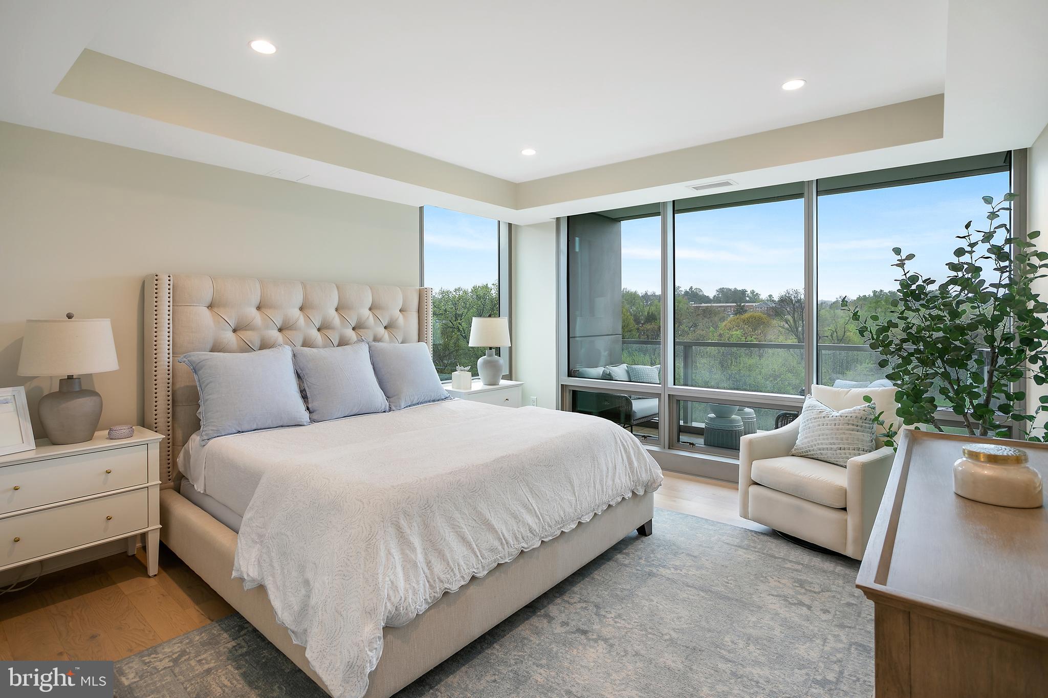 WEST END - Residential