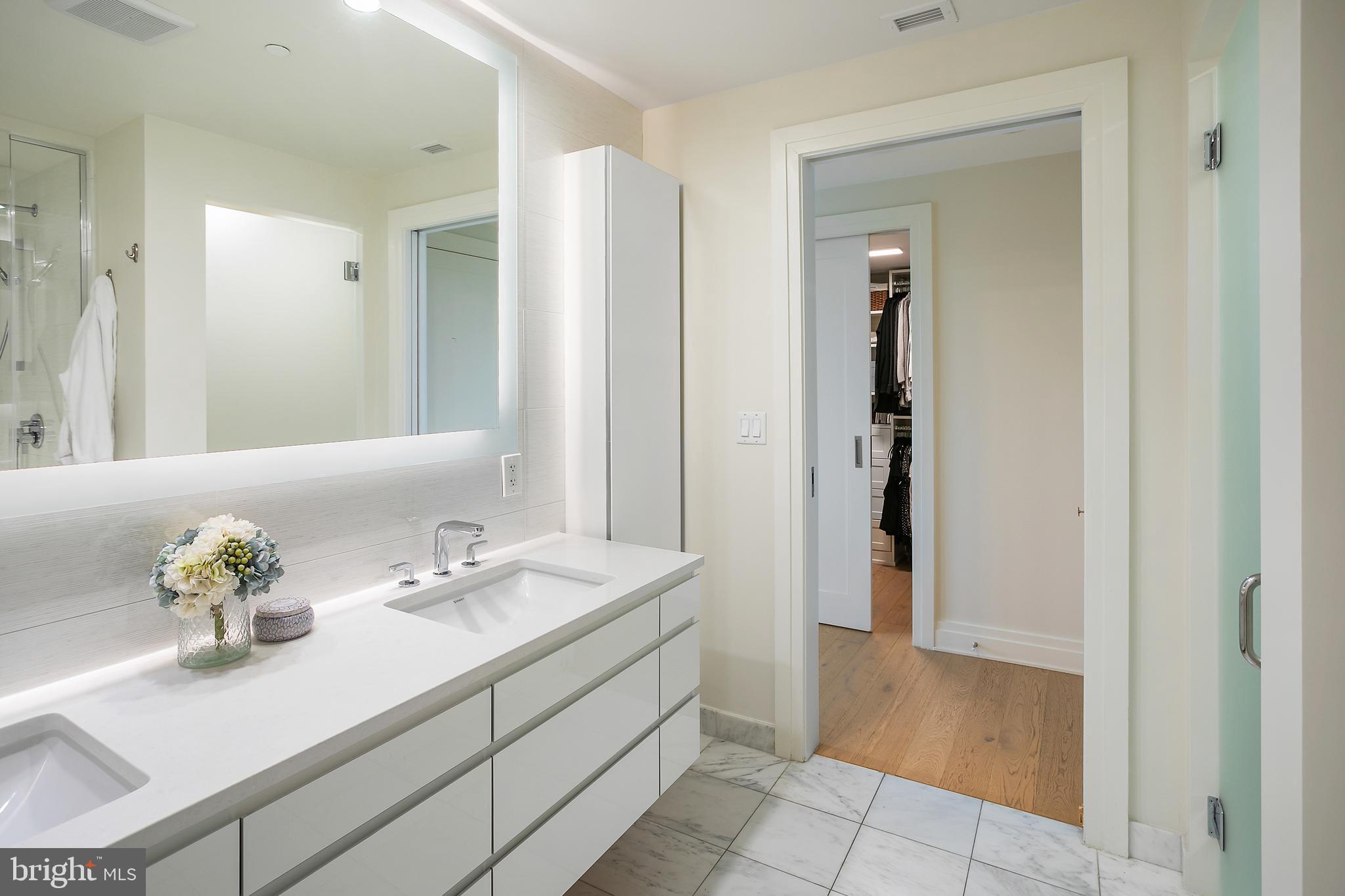 WEST END - Residential