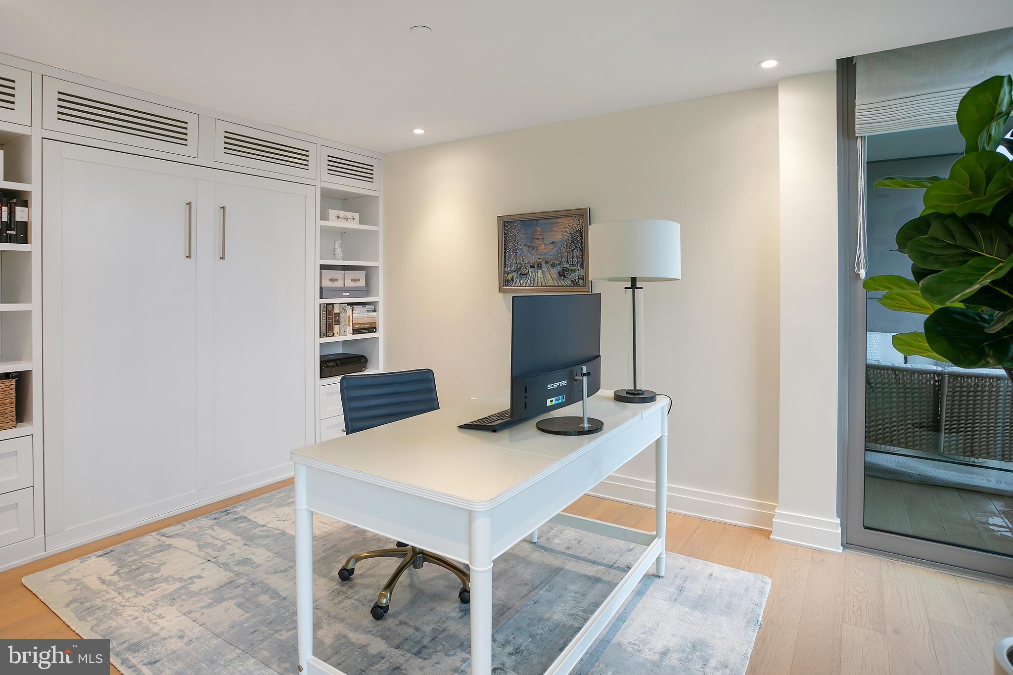 WEST END - Residential