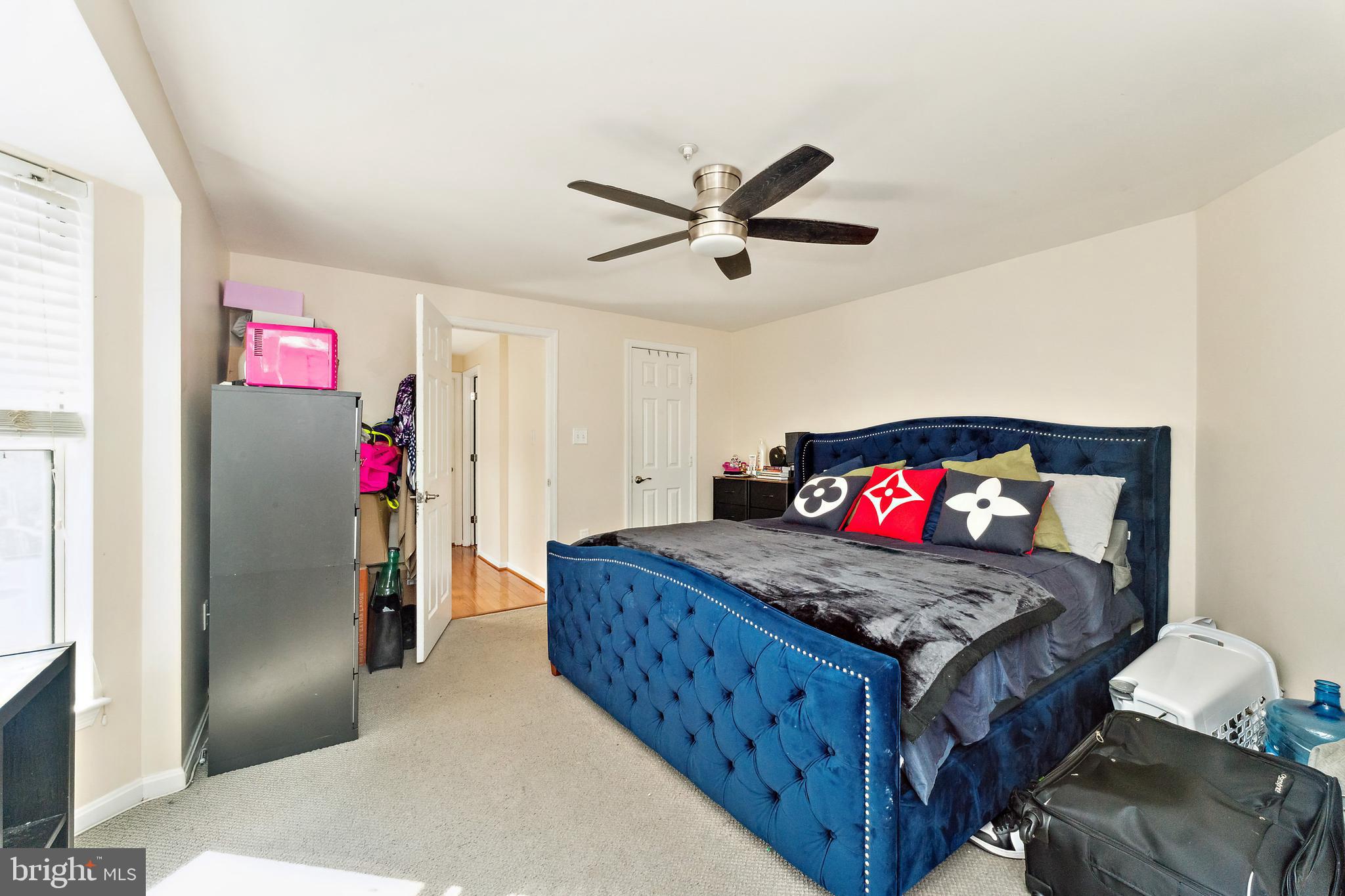 RUSSETT - Residential