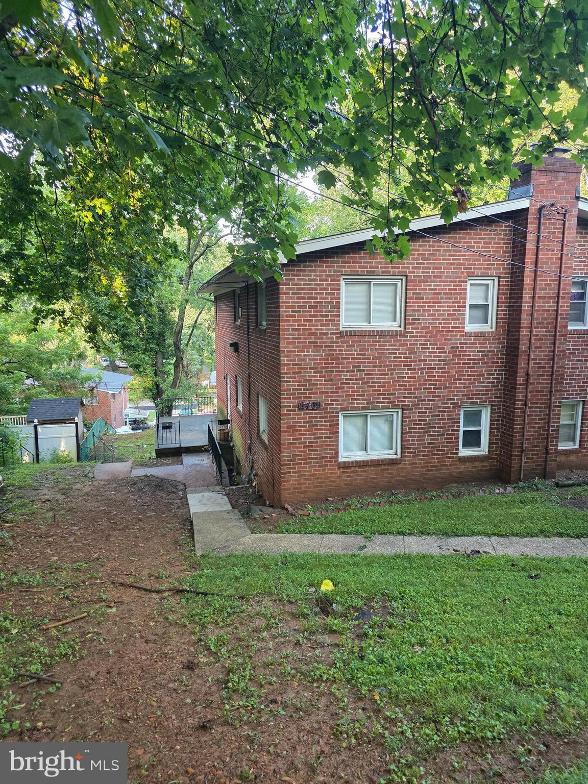 OVERLEA - Residential Lease